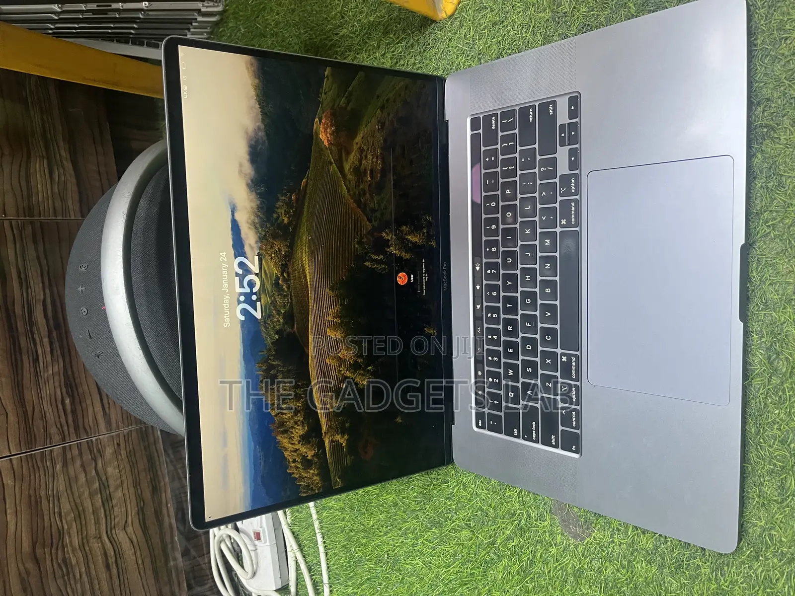 Laptop Apple MacBook Pro 2019 16GB Intel Core I9 SSD 1T