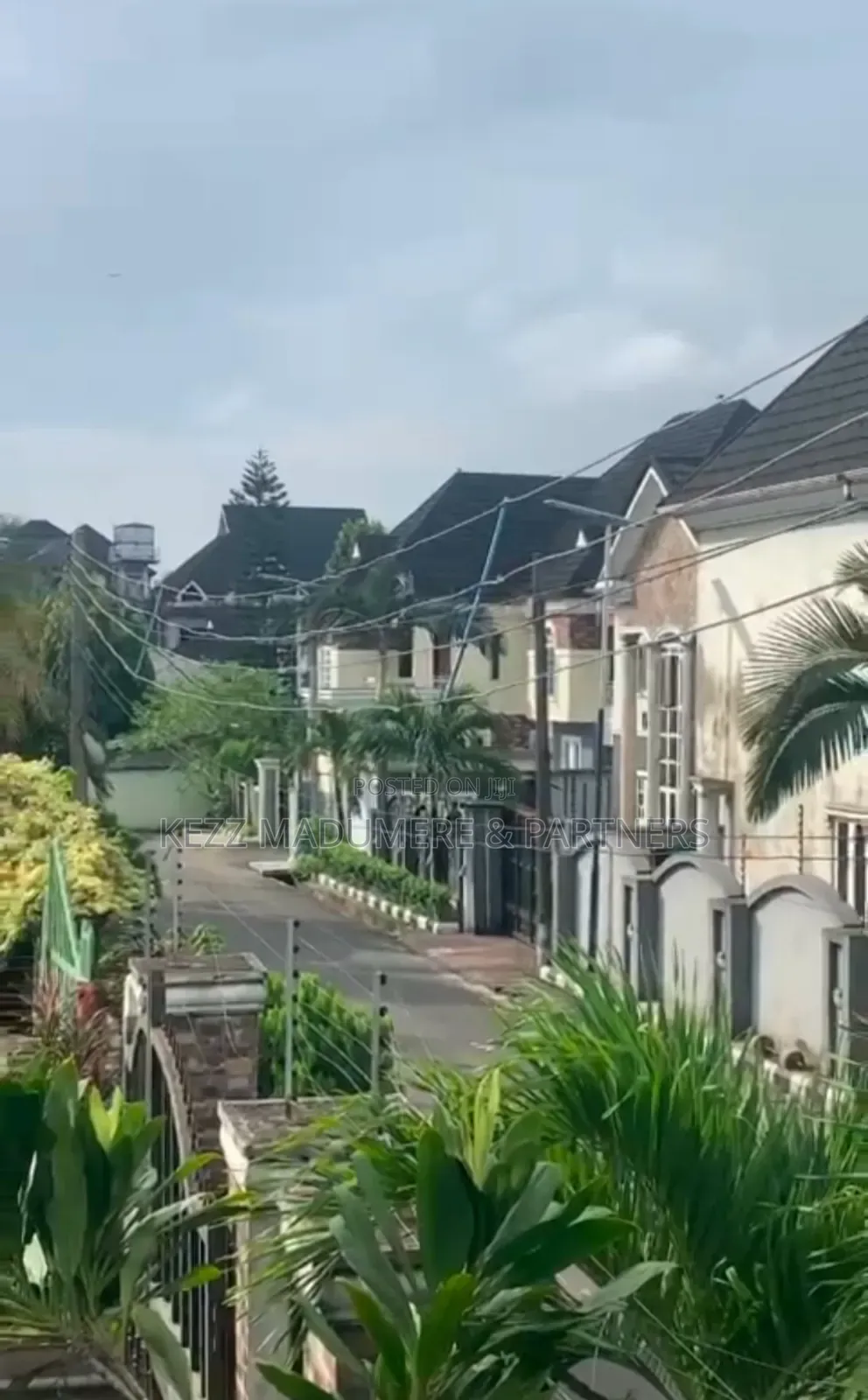 Furnished 5bdrm Duplex in In A Gated Estate , for sale