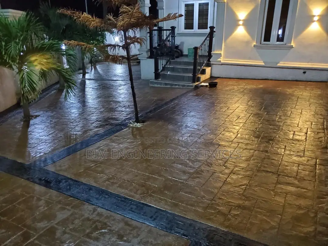 Versace Boreder/Small Ashlar for Concrete Flooring