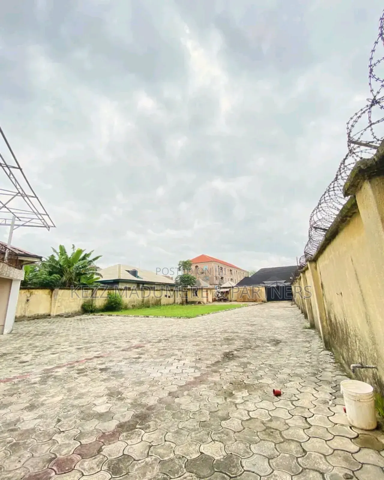 4bdrm Bungalow in Rumuoke , Off Ada for sale