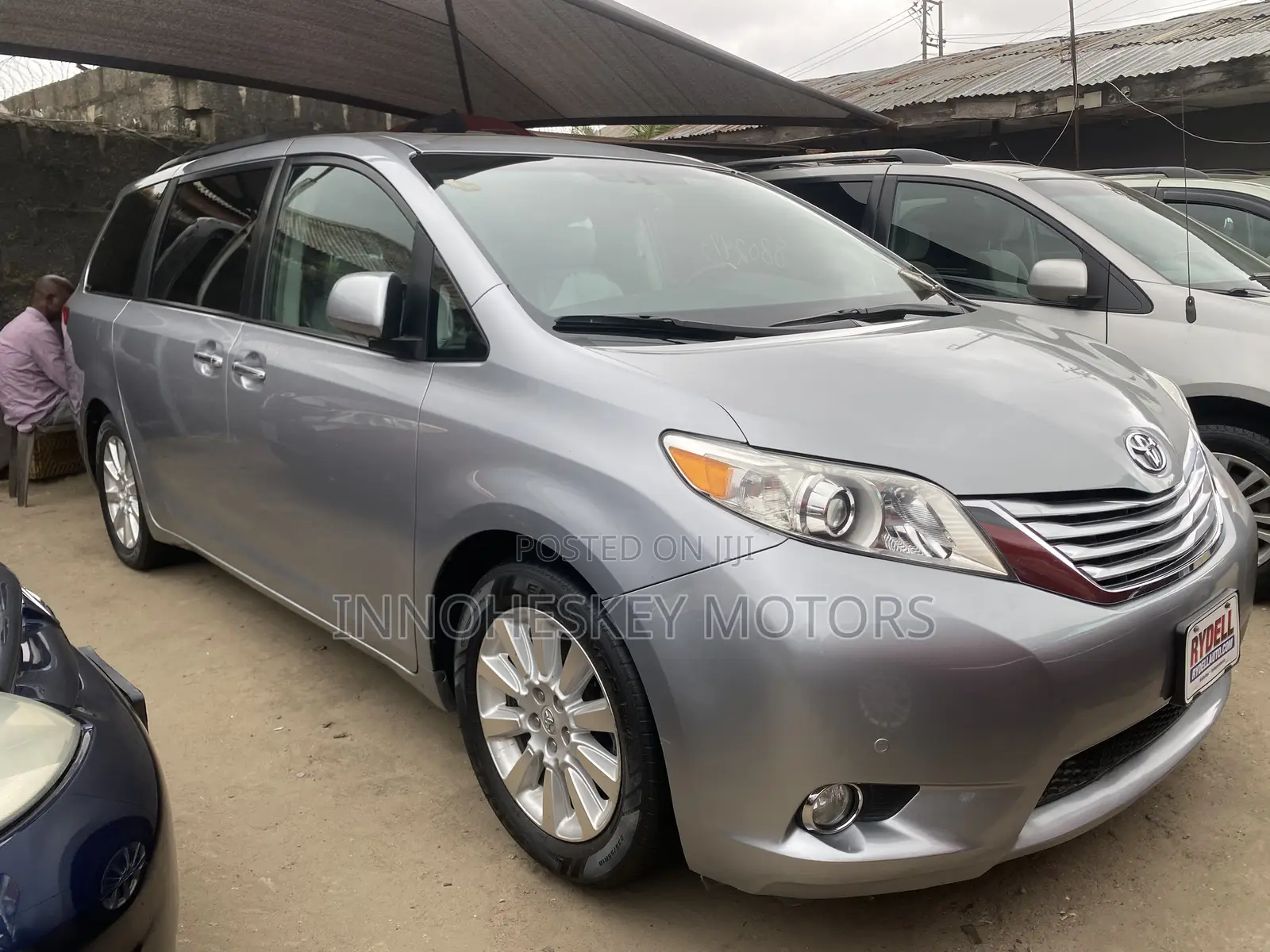 Toyota Sienna 2014 Silver