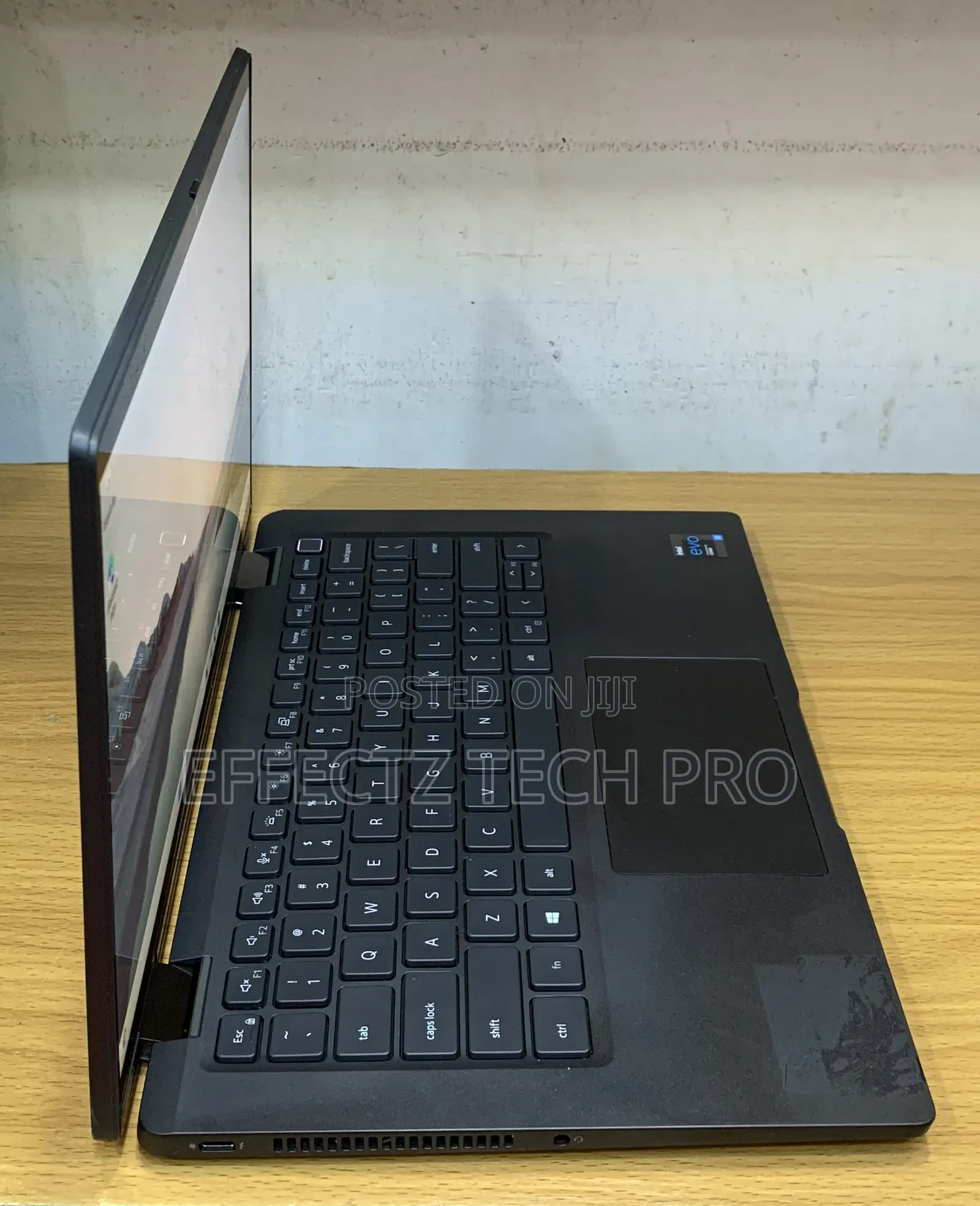 Laptop Dell Latitude 7420 16GB Intel Core i7 SSD 512GB
