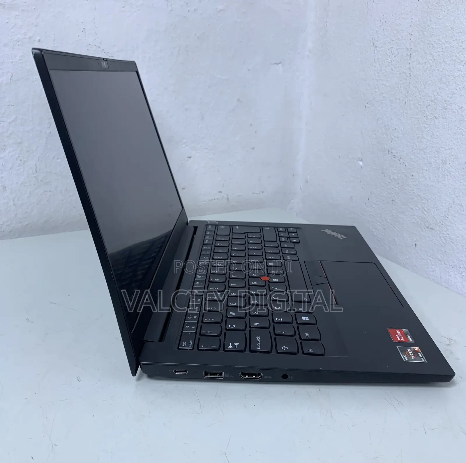 Laptop Lenovo ThinkPad E14 Gen 4 8GB AMD Ryzen 5 SSD 256GB