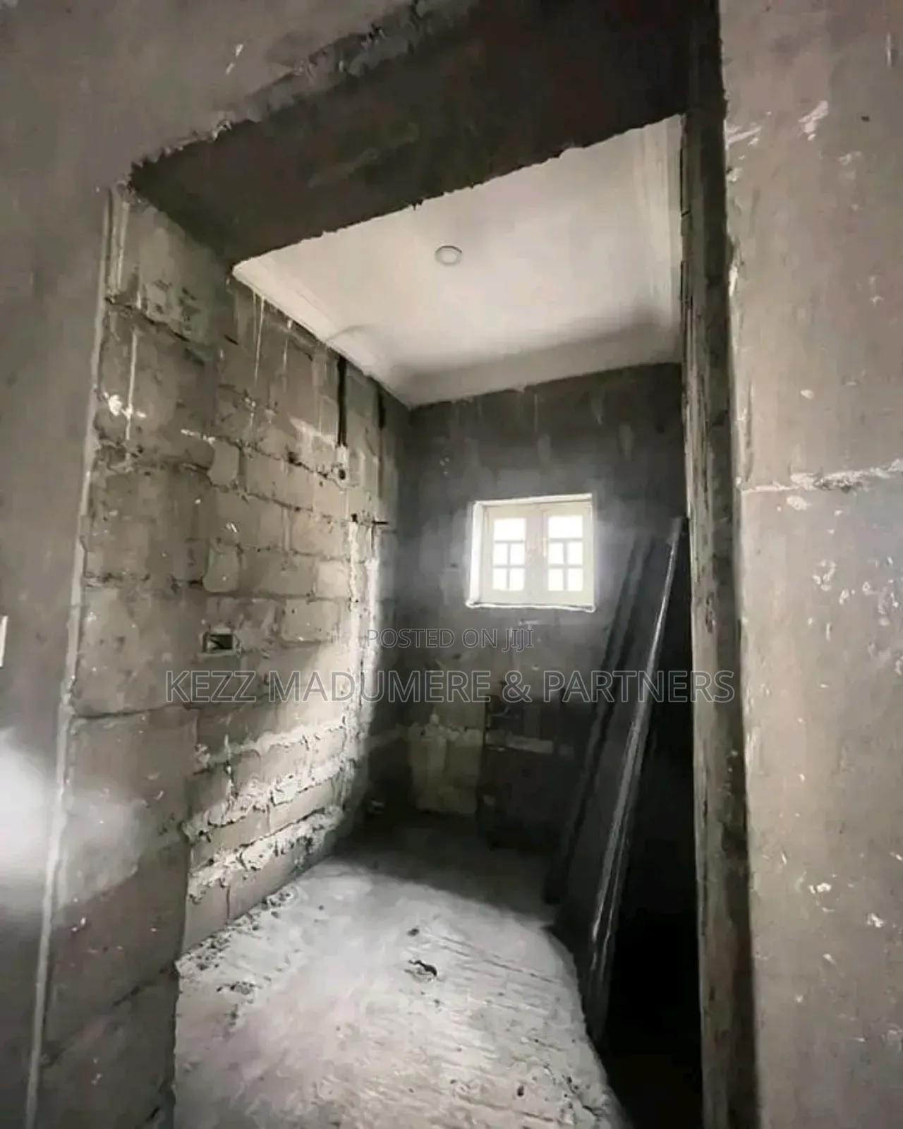 5bdrm Duplex in Dr Peter Odili,, Port-Harcourt for sale
