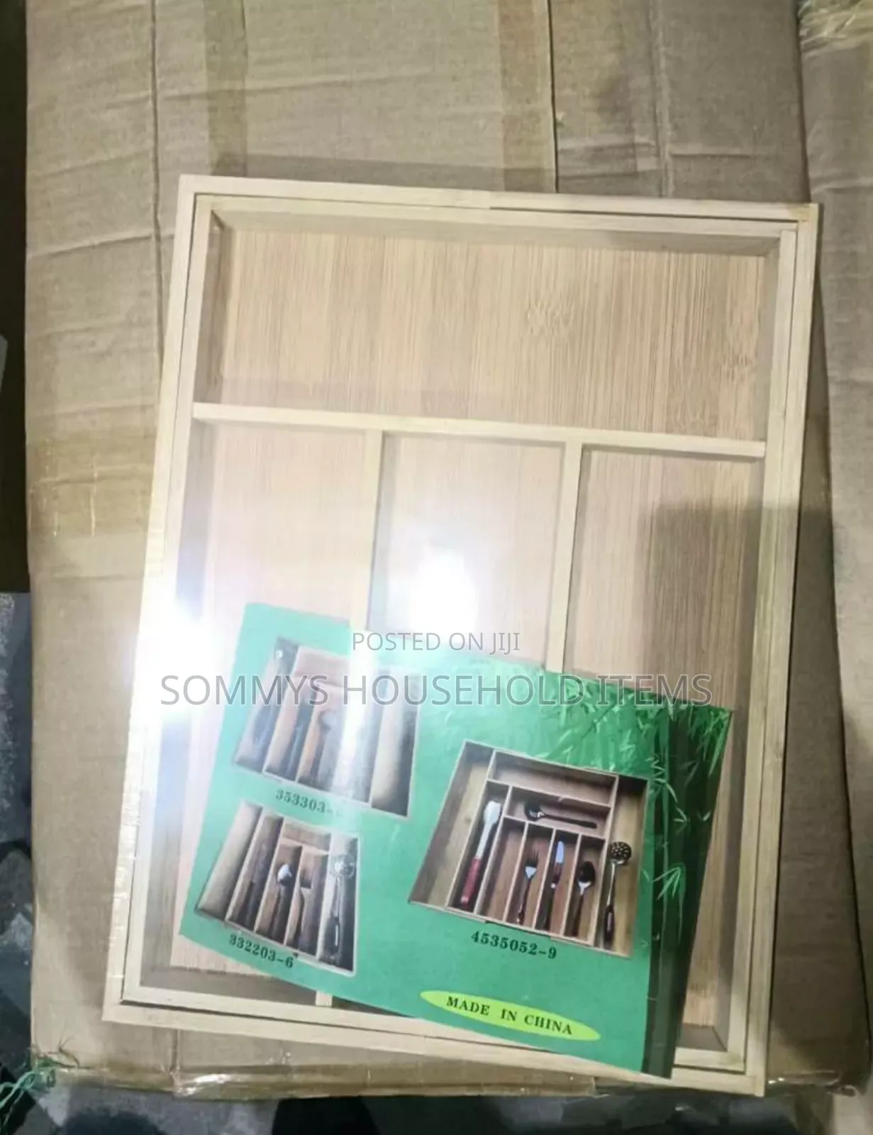 Expandable Bamboo Cutlery Organizer