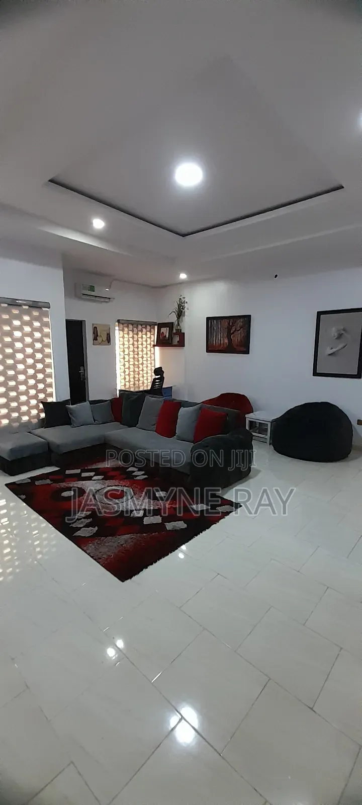 2 Bedroom Shortlet Apartment