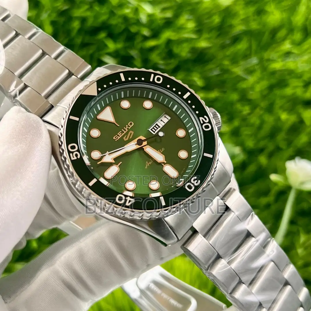 Original Seiko Silver Chain Watch Is Avialable in Store Now
