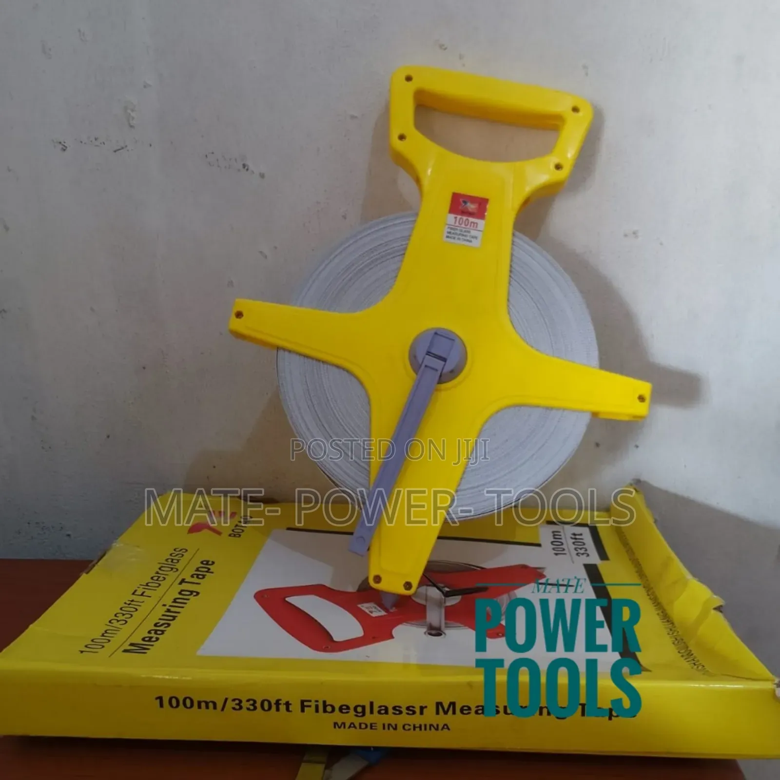 Fibreglass Surveyors Measuring Tape 100M / 330ft