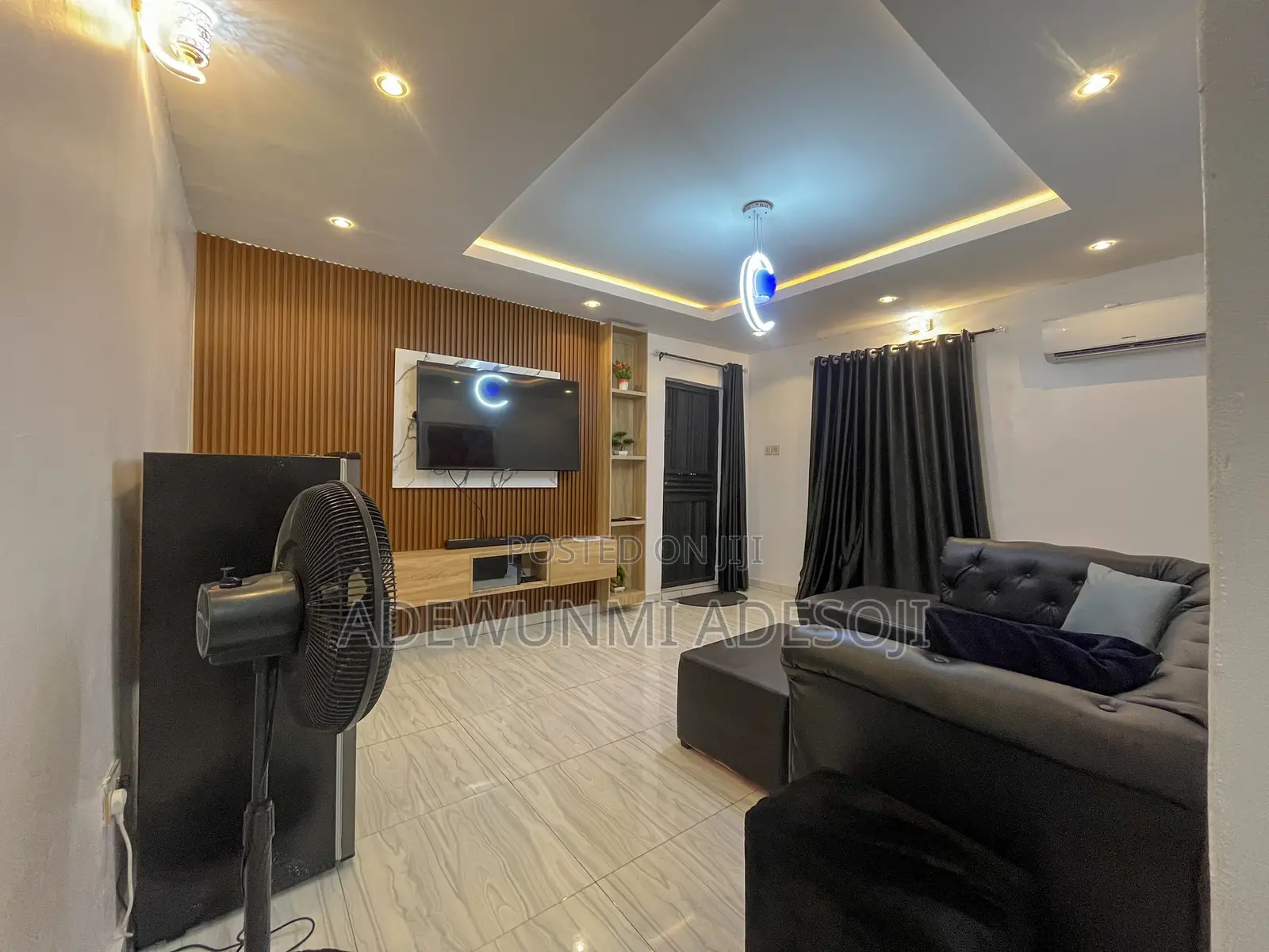 1BED With King-Size Bed + WIFI + 24/7 Power
