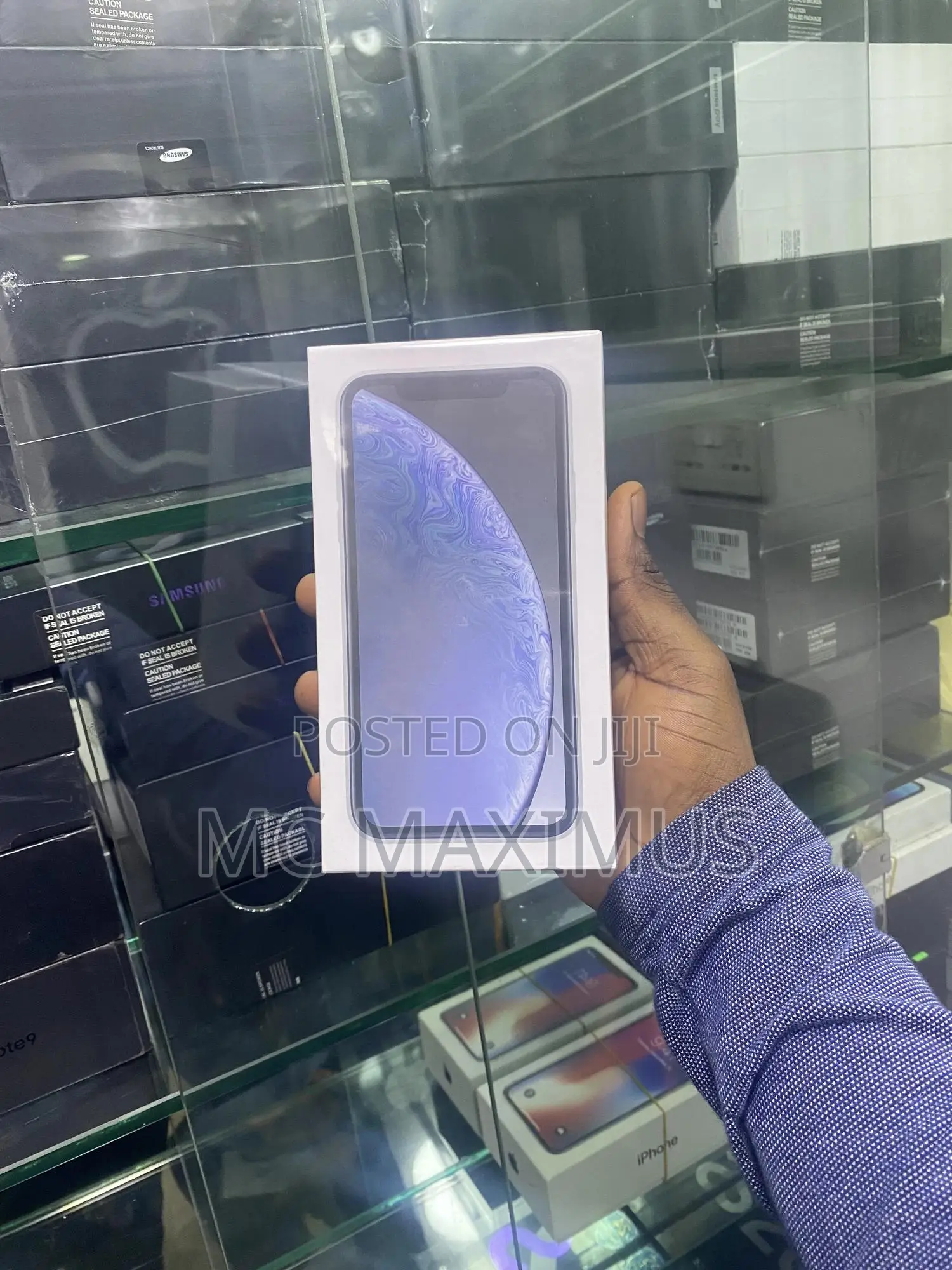 New Apple iPhone XR 64 GB White