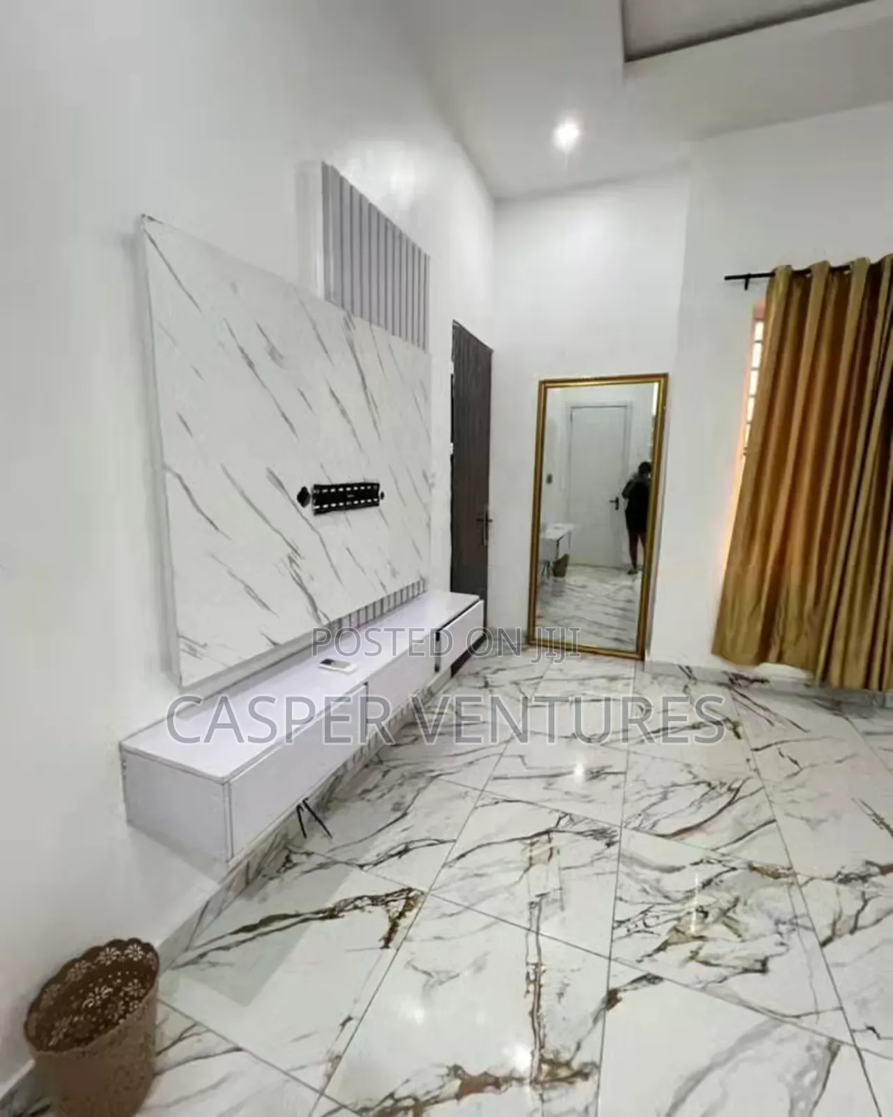 Spacious and Flashy Master Bedroom