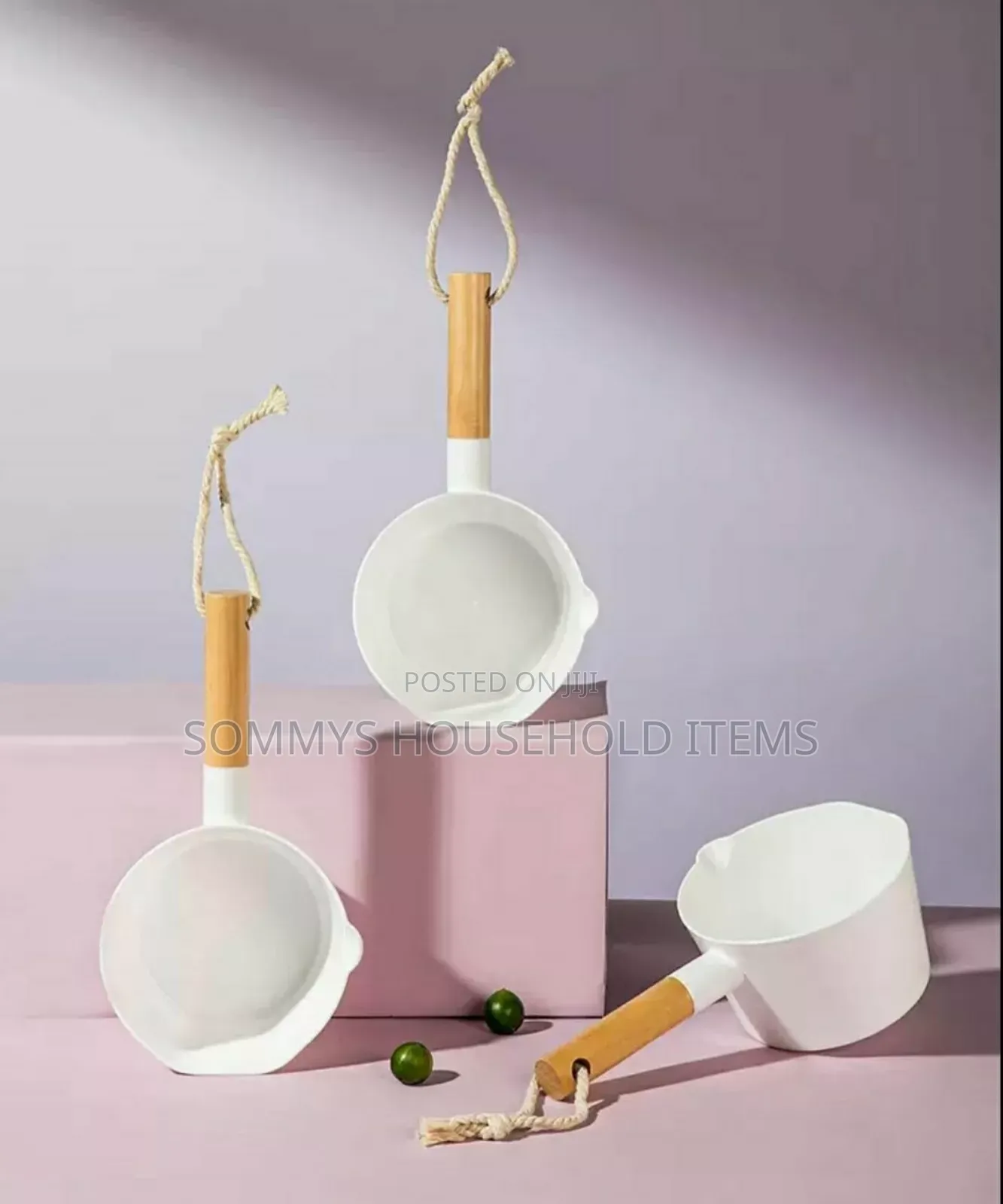 Plastic Water Scoop With Wooden Handle