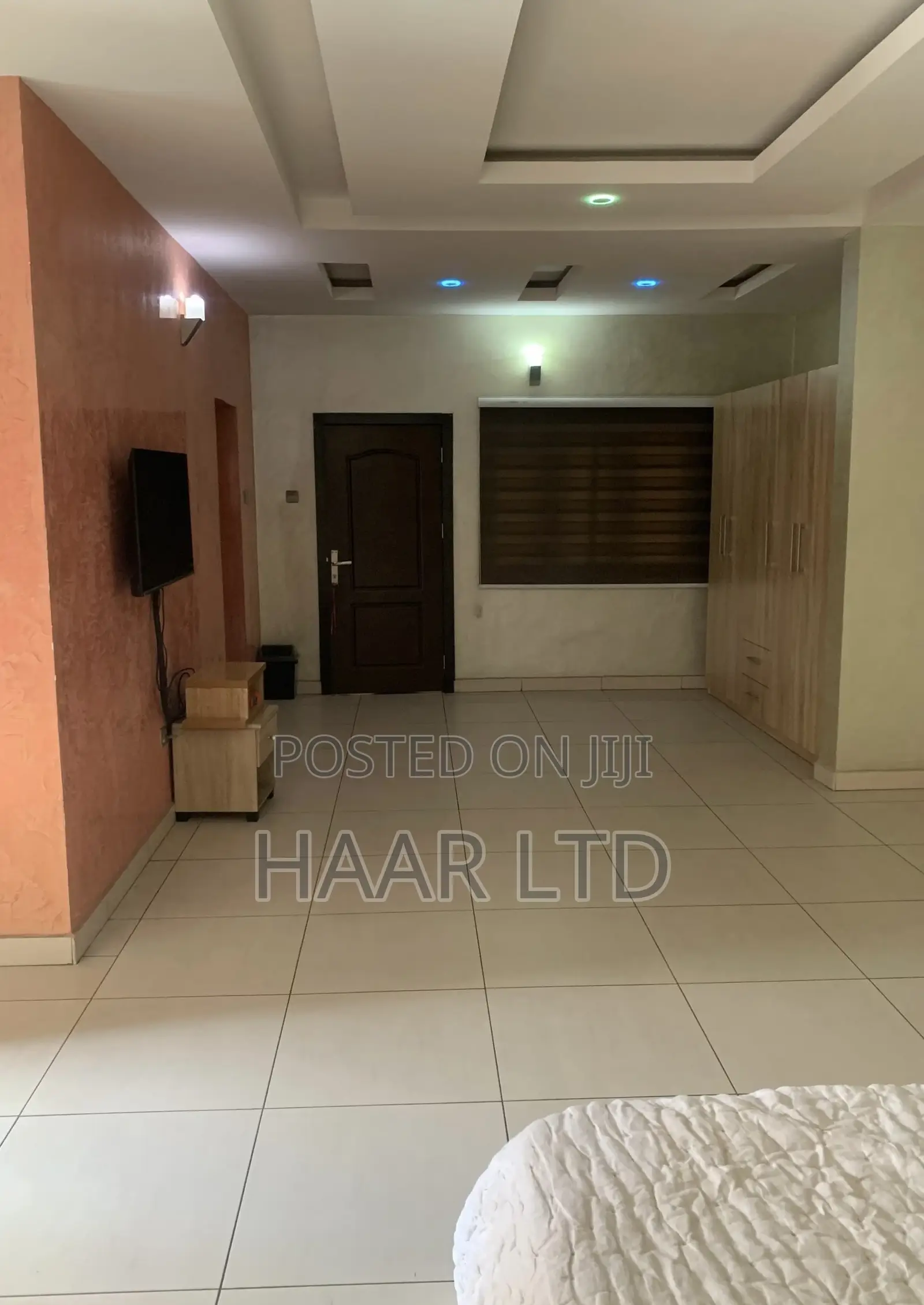 5 Bedroom Party (Self Compound) With Gym and Snooker