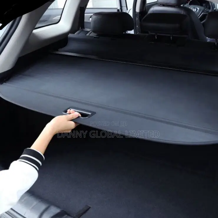 Toyota Venza Clean Tokunbo Boot Cover