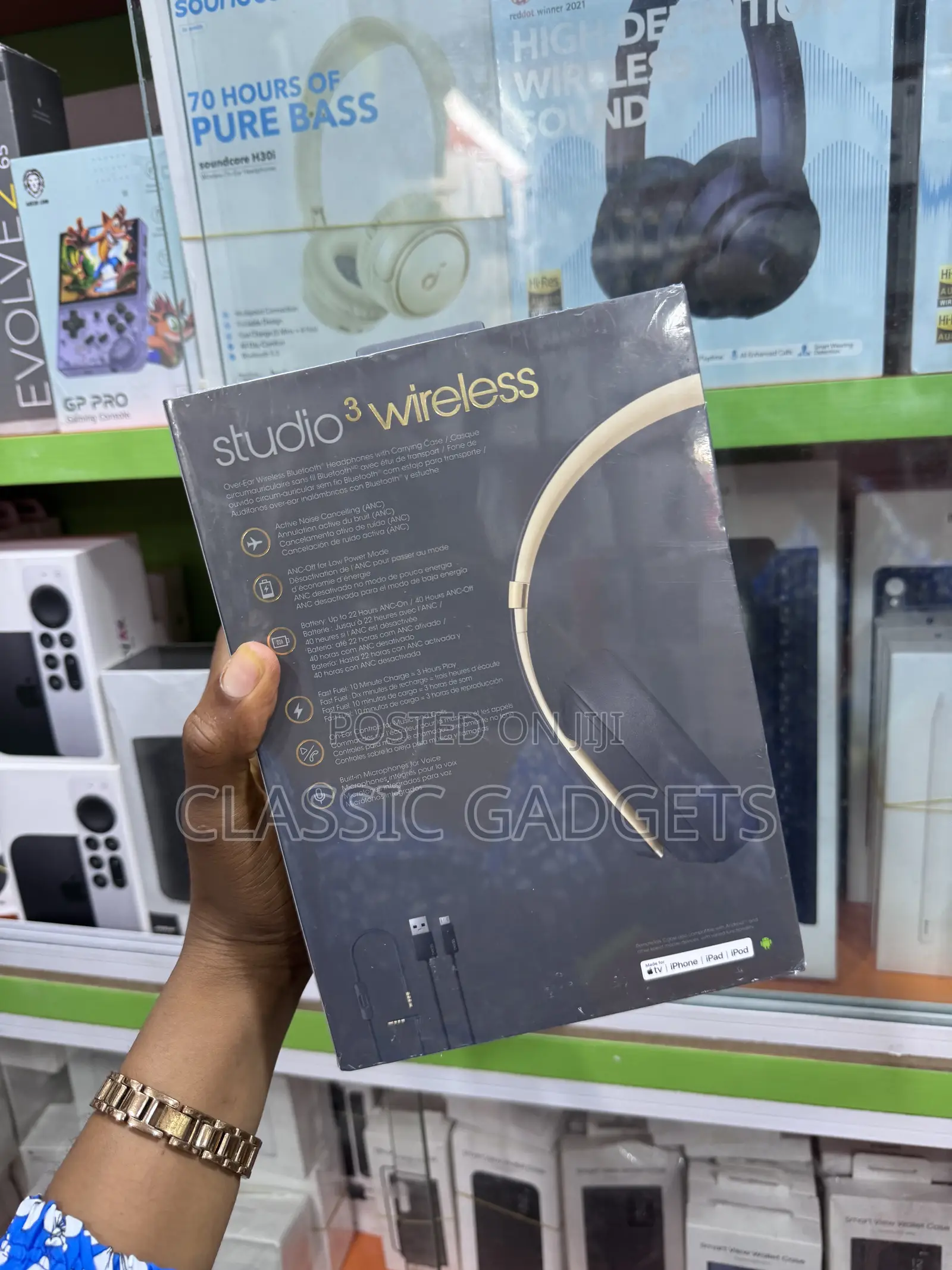 Beats Studio3 Wireless Over-Ear Headphones