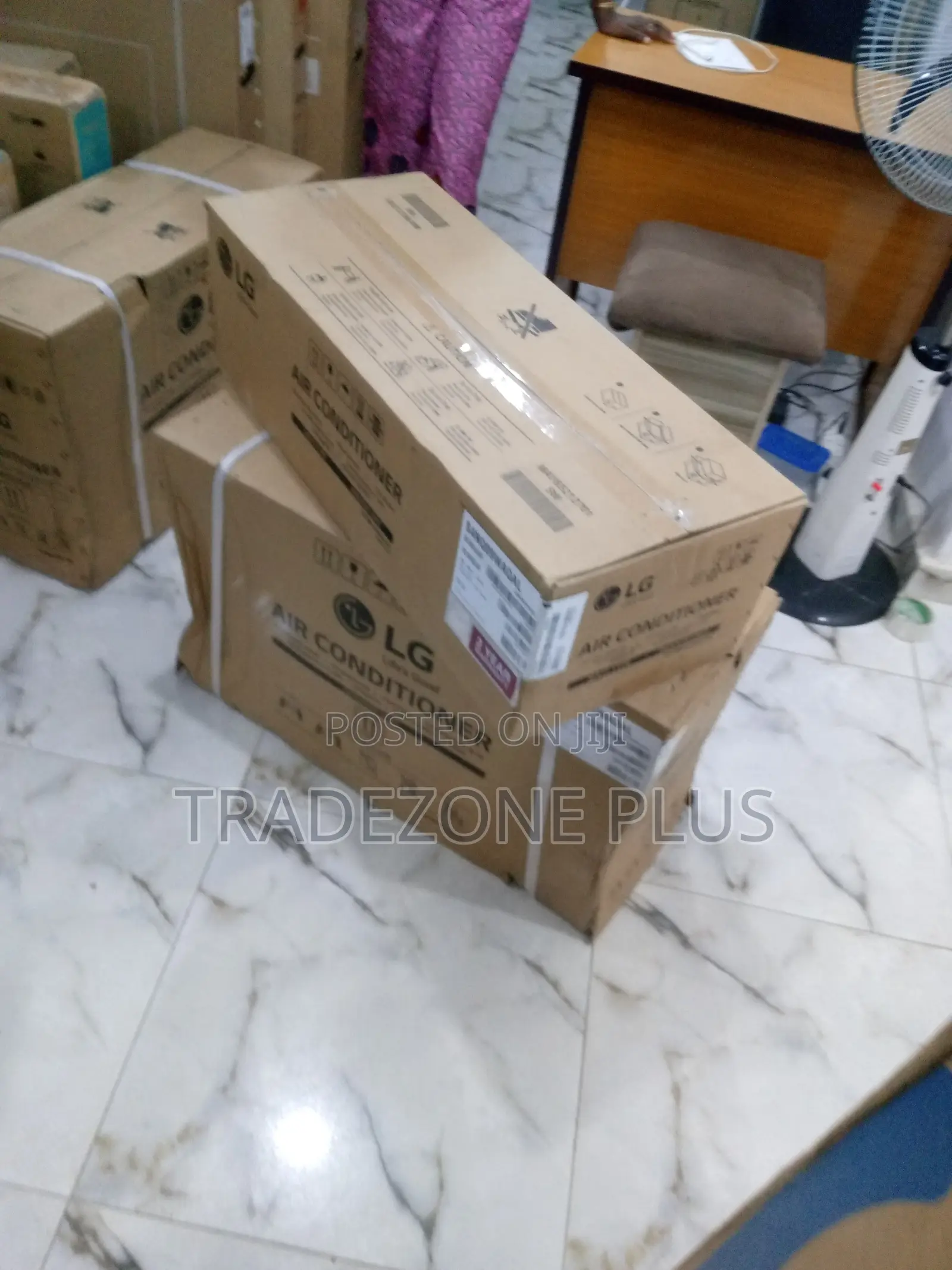 Air Conditioner LG 1hp
