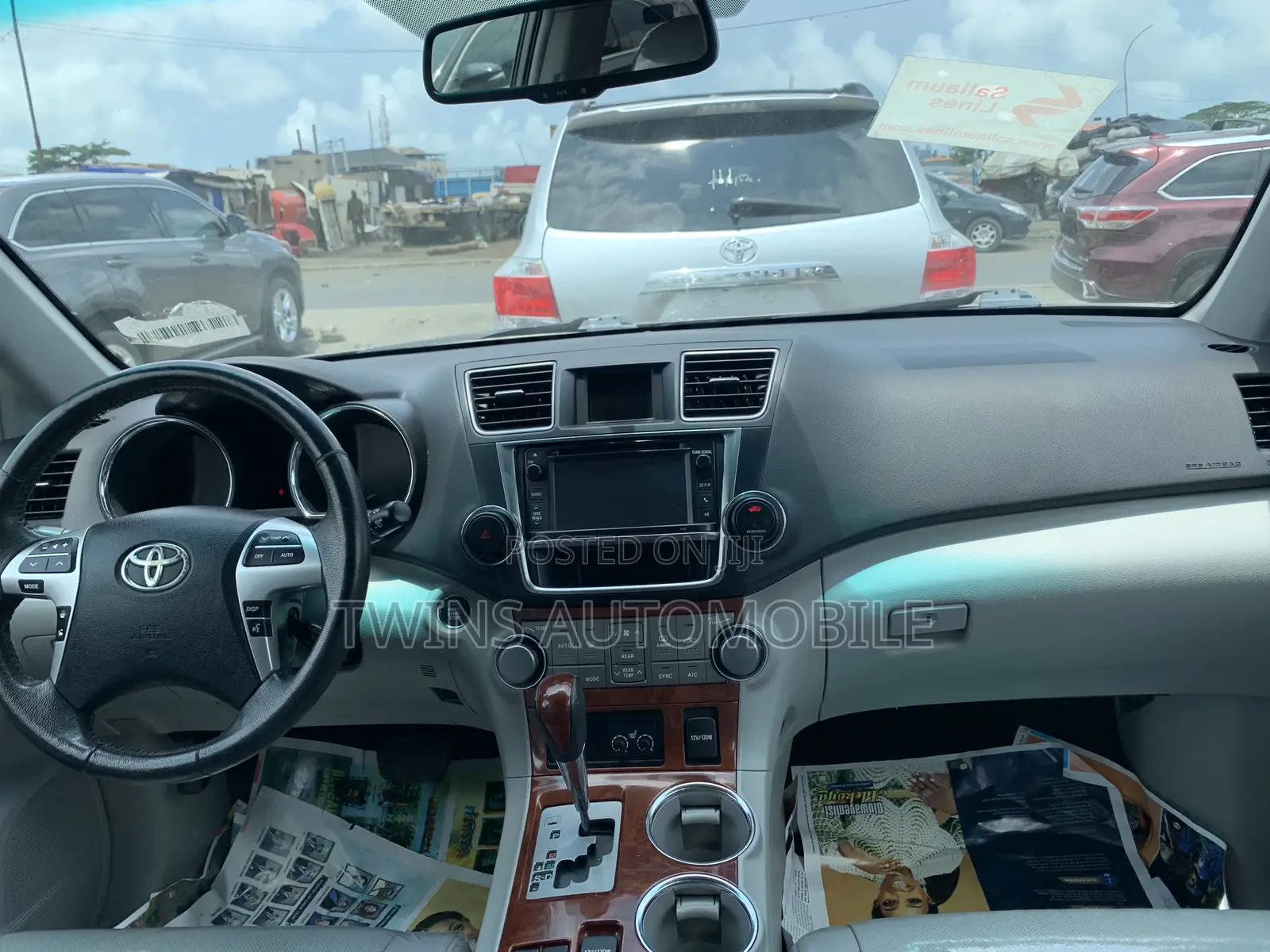 Toyota Highlander 3.5L 4WD 2013 Gray