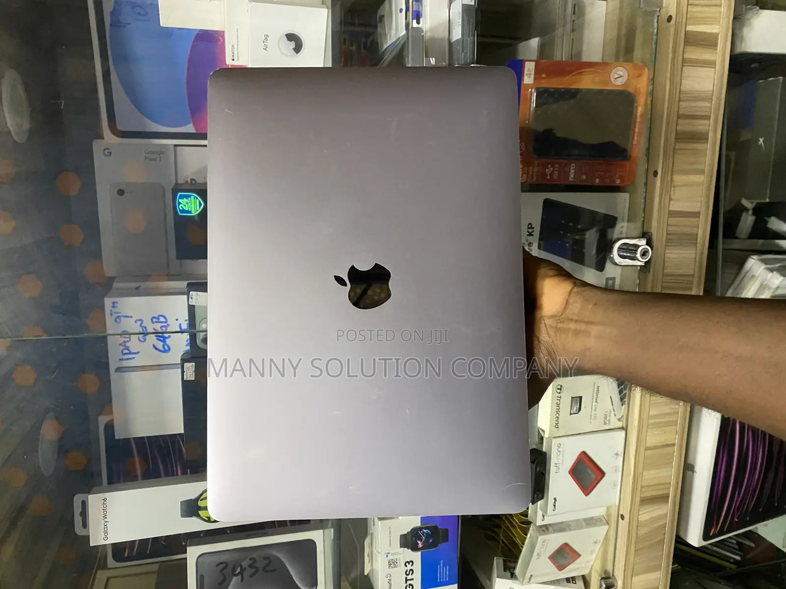 Laptop Apple MacBook Air 2020 8GB Intel Core I3 SSD 256GB