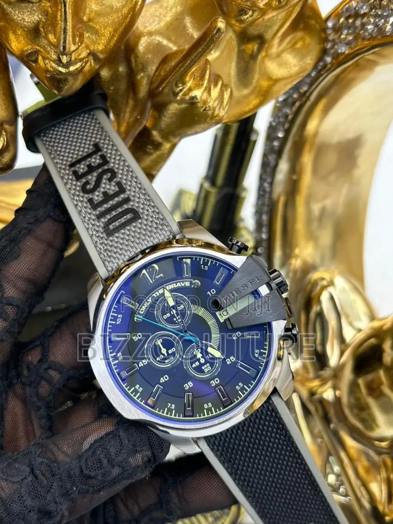 Original Diesel Chronograph Blue Dail Gray Rubberstrap Watch