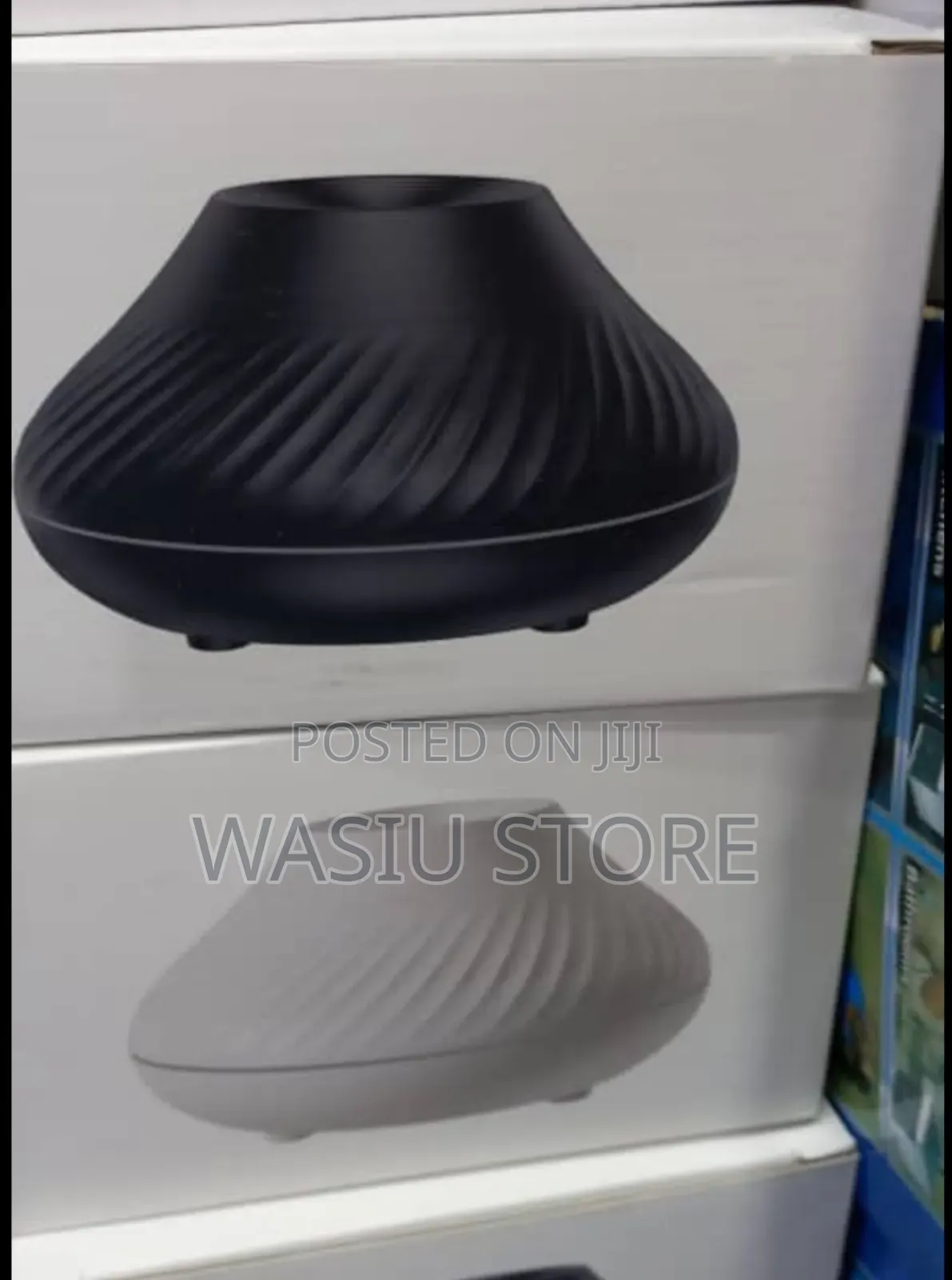 Round Flame Aroma Diffuser With Free Oil