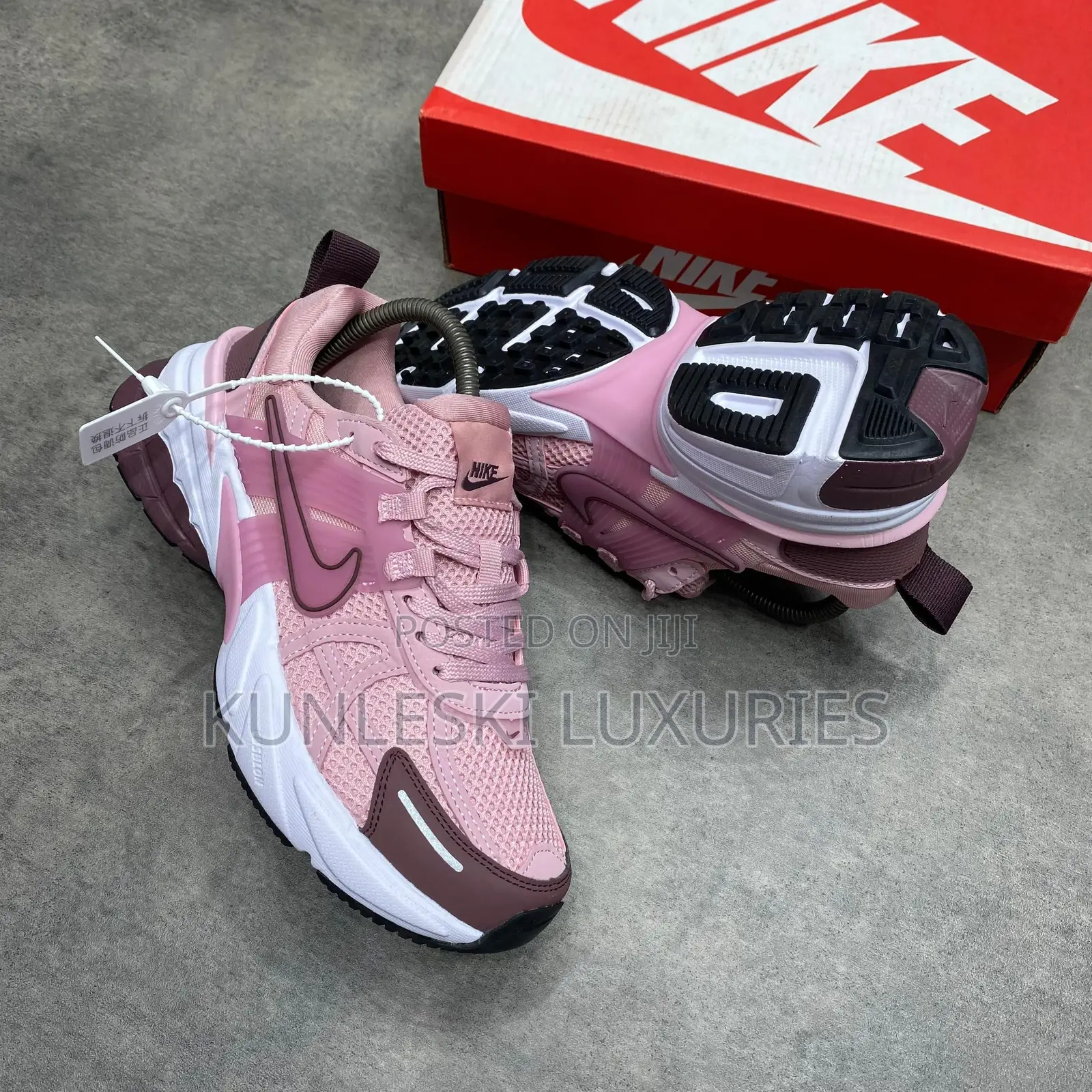 Original Nike V2k Runtekk Pink Summit Sneakers