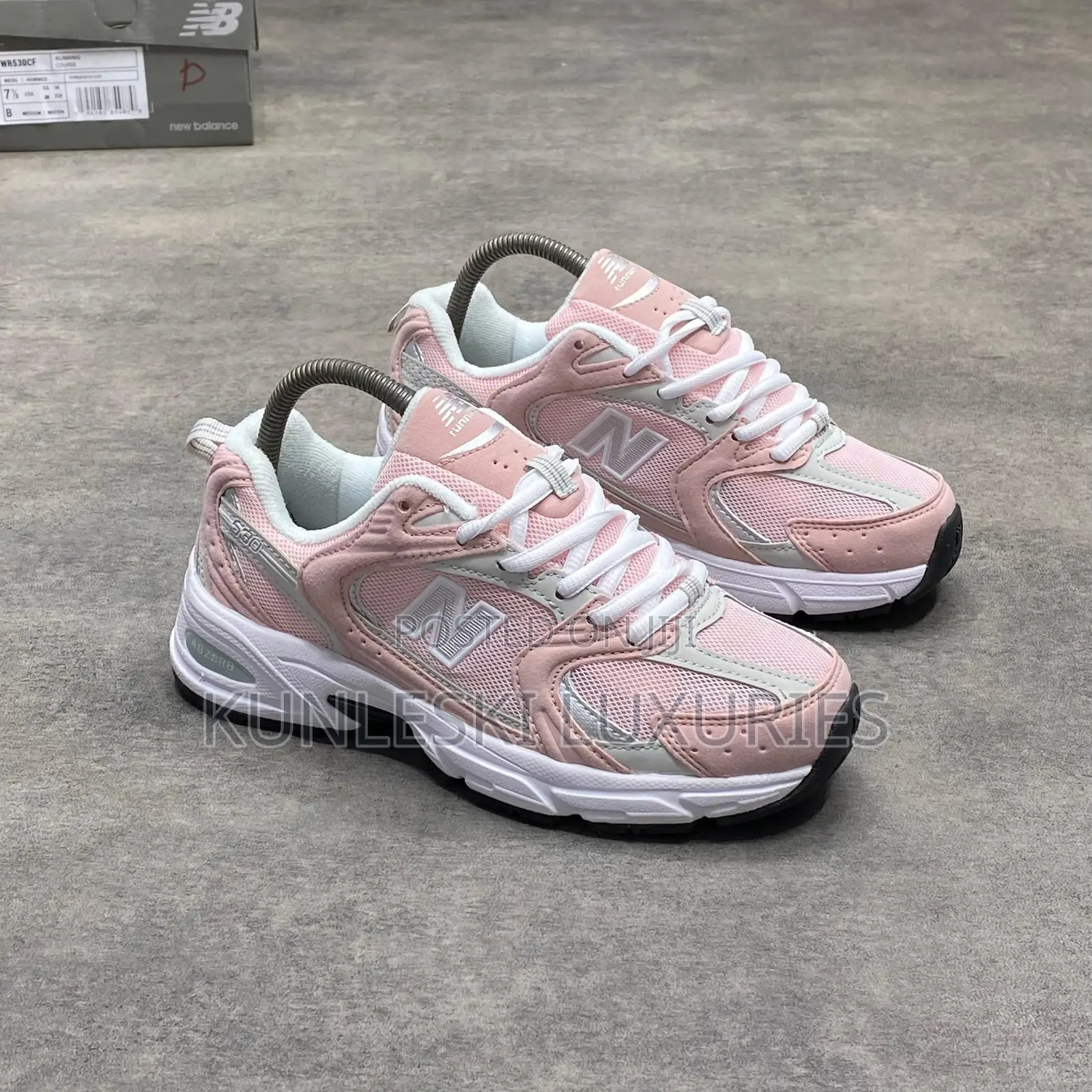 Original New Balance 530 Stone Pink Sneakers