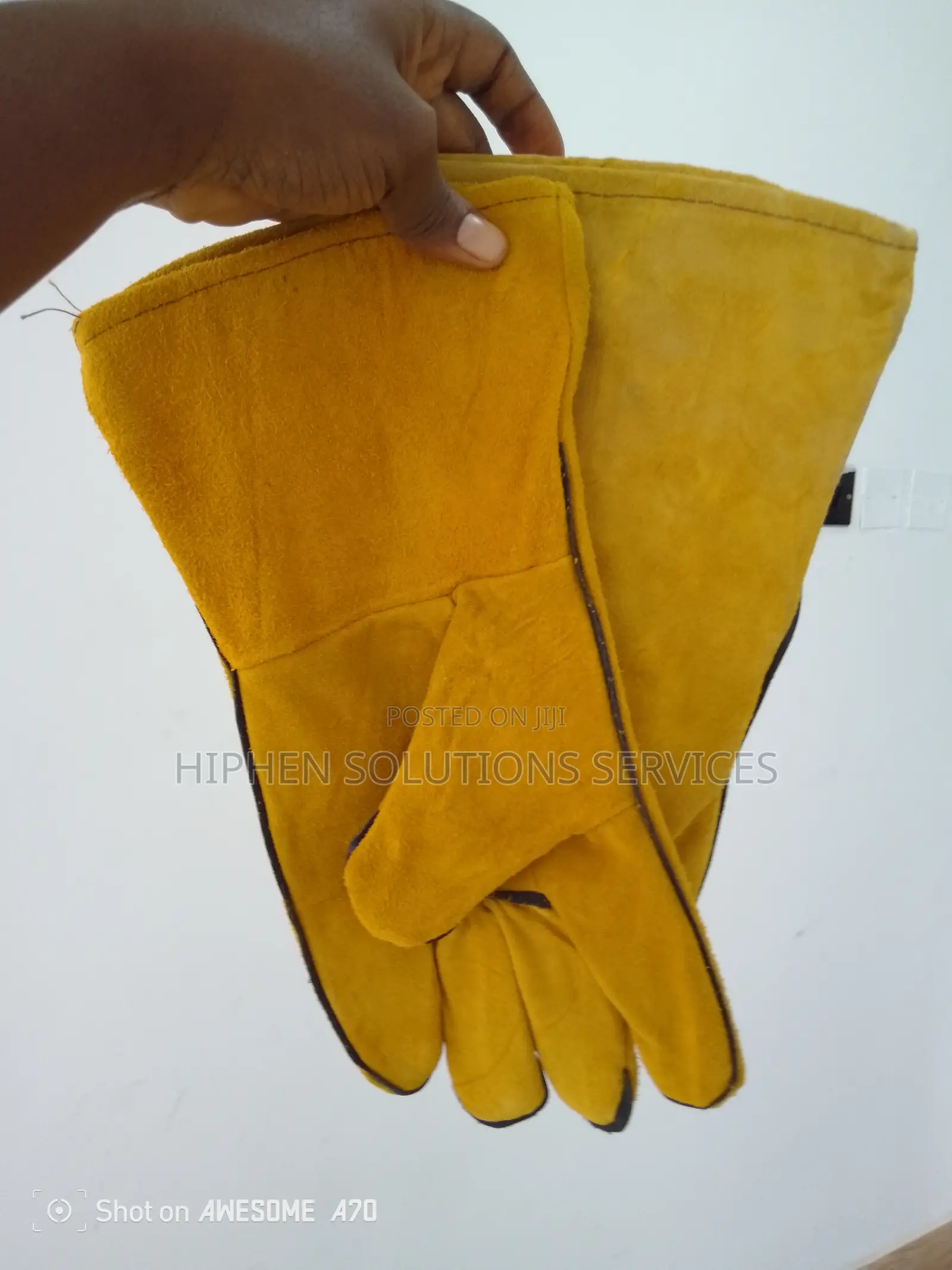 Chemical Resistant Safety Gloves