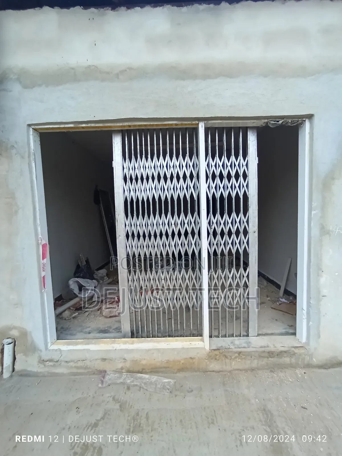 Security Galvanize Collapsible Door