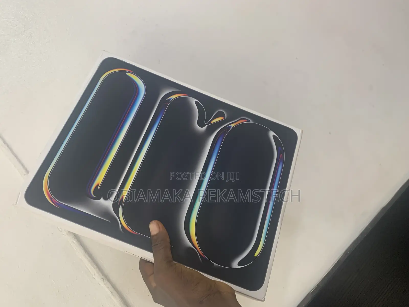 New Apple iPad Pro 13 (2024) 256 GB