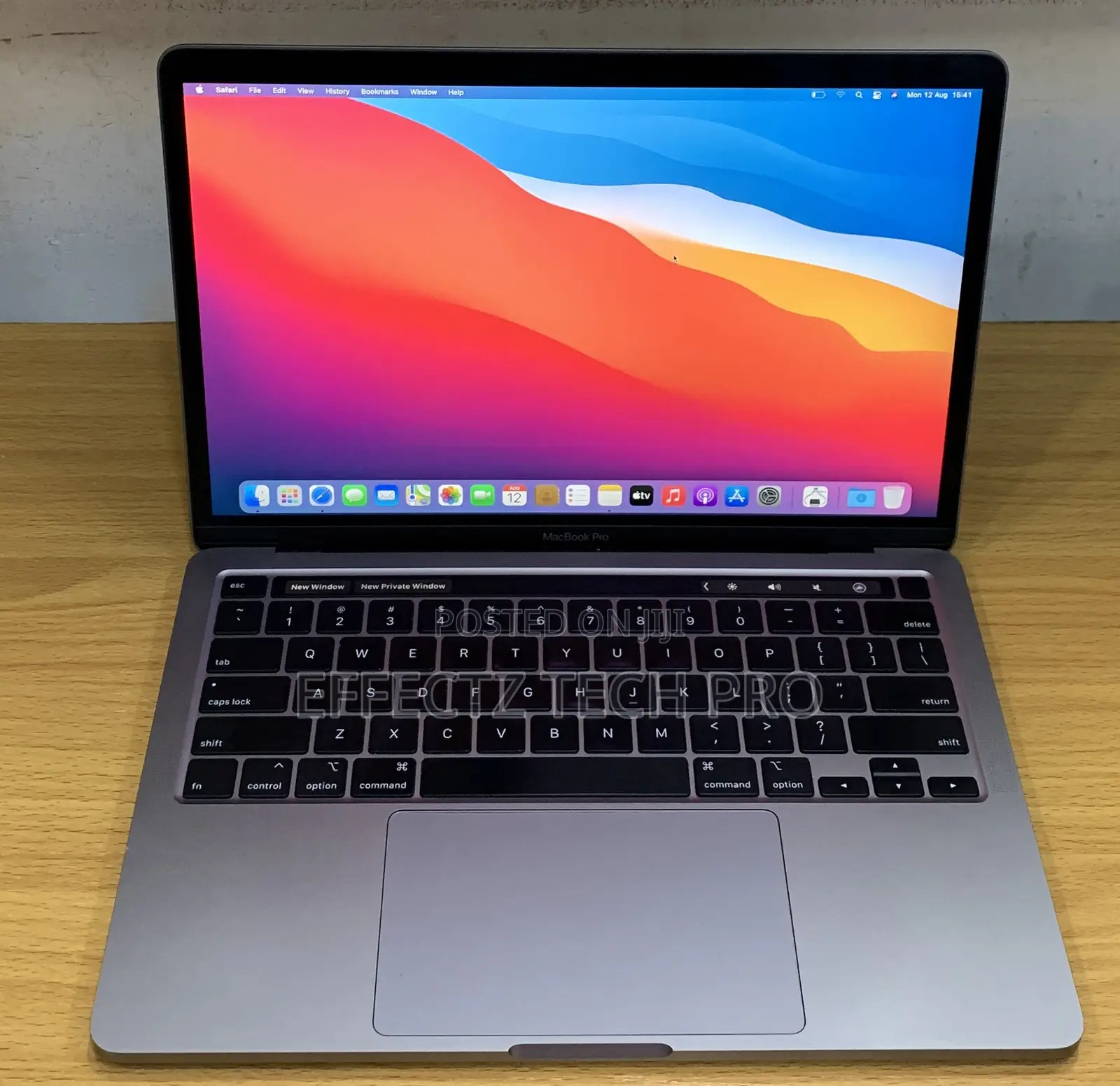 Laptop Apple MacBook Pro 2020 16GB Intel Core I7 SSD 512GB