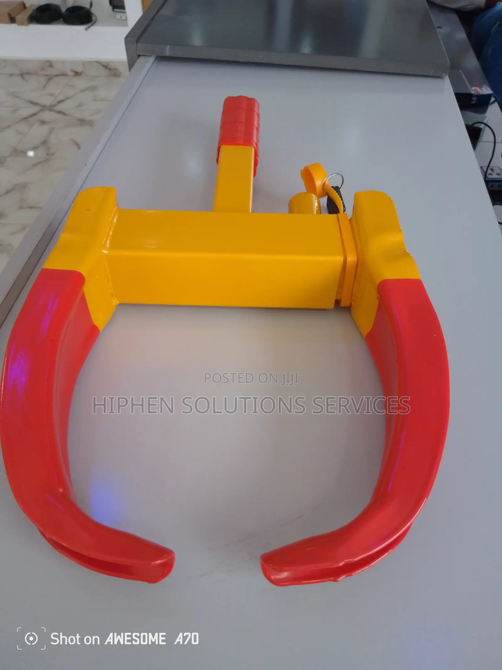 Universal Wheel Clamp Lock