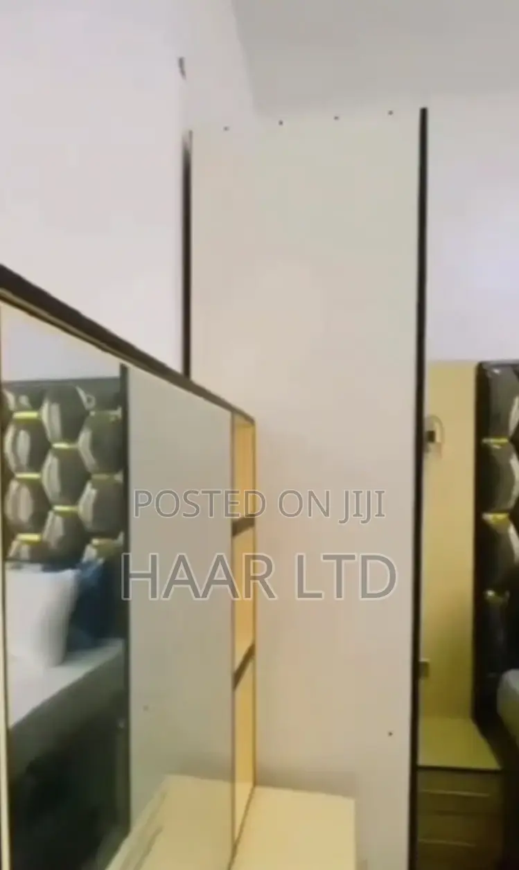 Weekly Shared Apartment Per Week With 24/7hrs Light and Wi-F