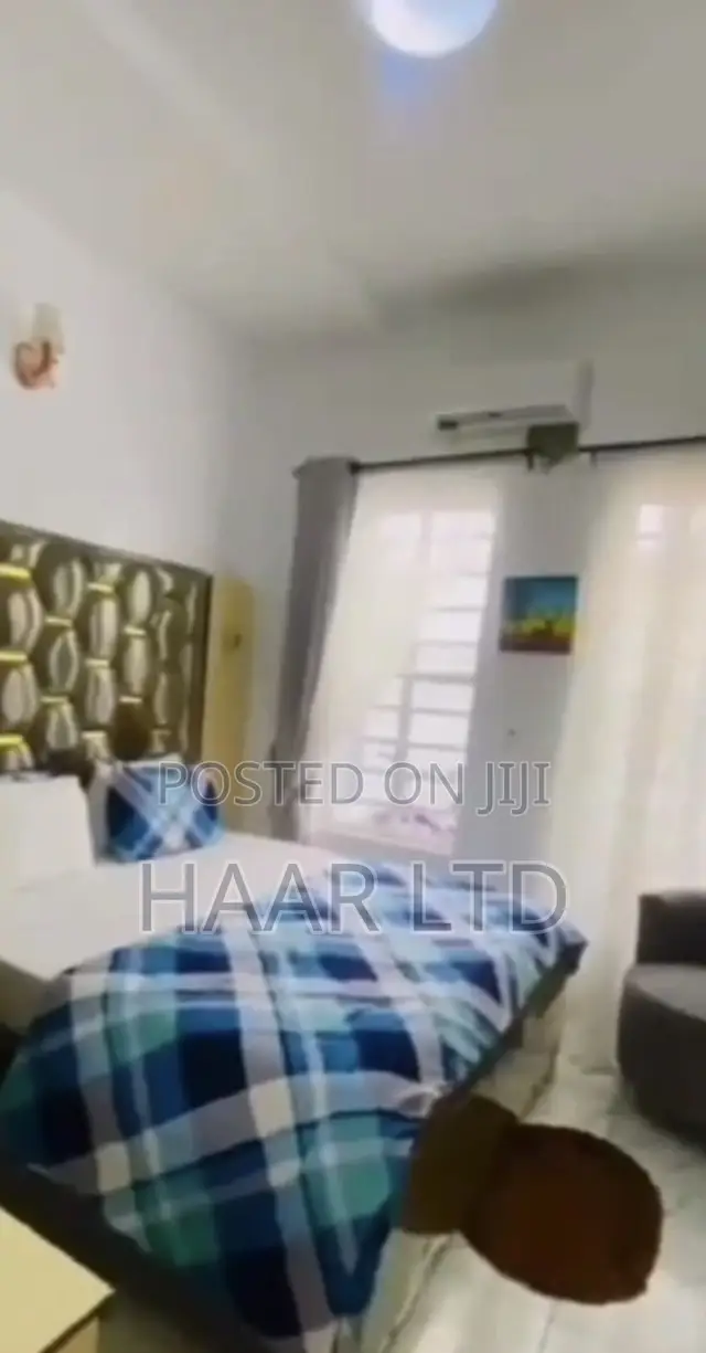 Weekly Shared Apartment Per Week With 24/7hrs Light and Wi-F
