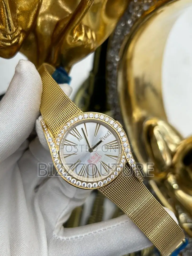 Original Piaget Lady Gold Chain Watch Is Available in Store