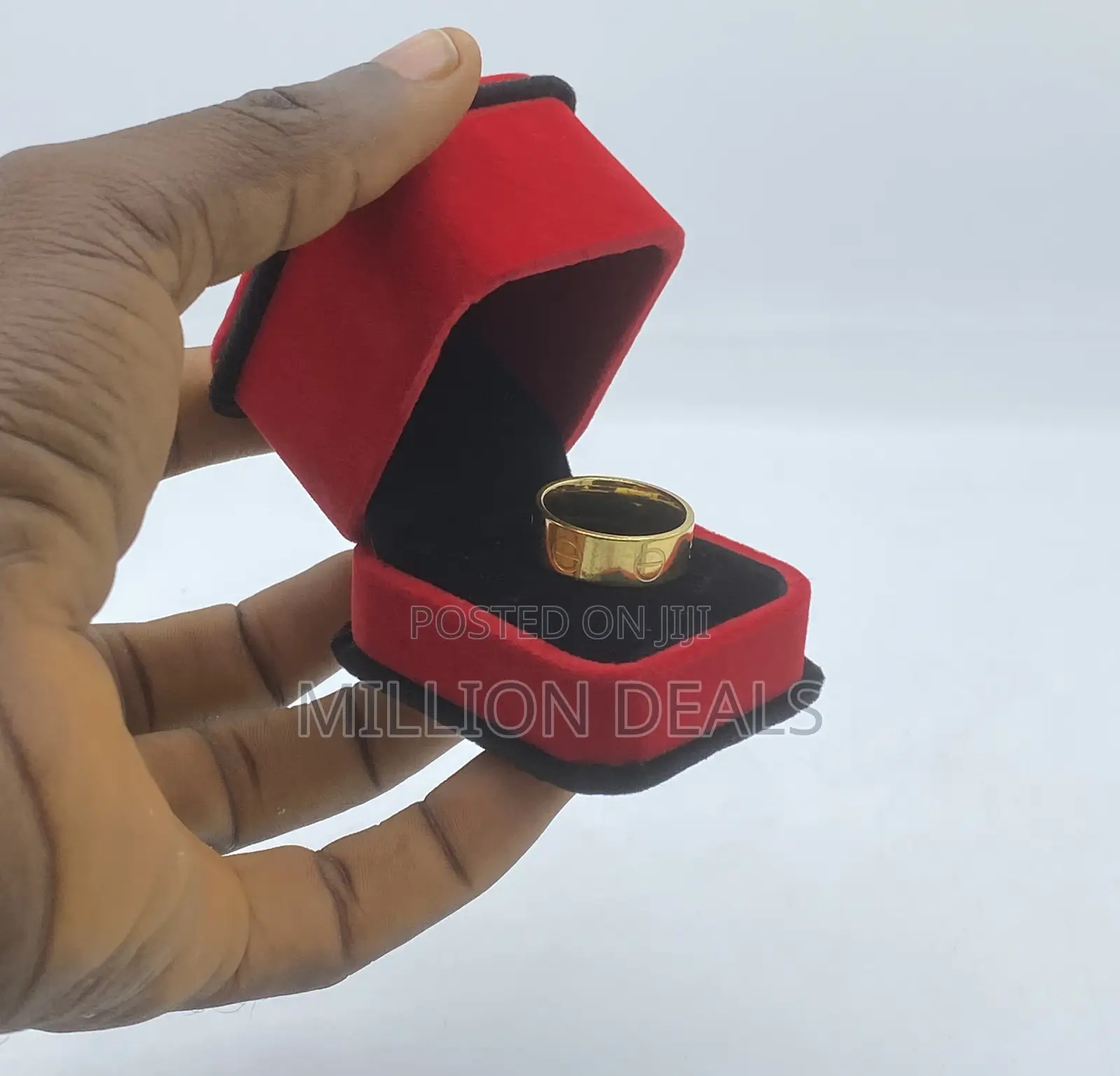 Luxe Pattern Gold Men’S Classic Ring