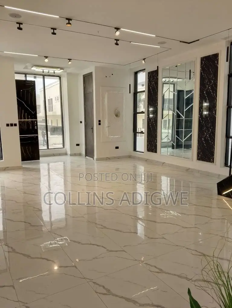 5bdrm Duplex in Chevron -Lekki Lagos for sale