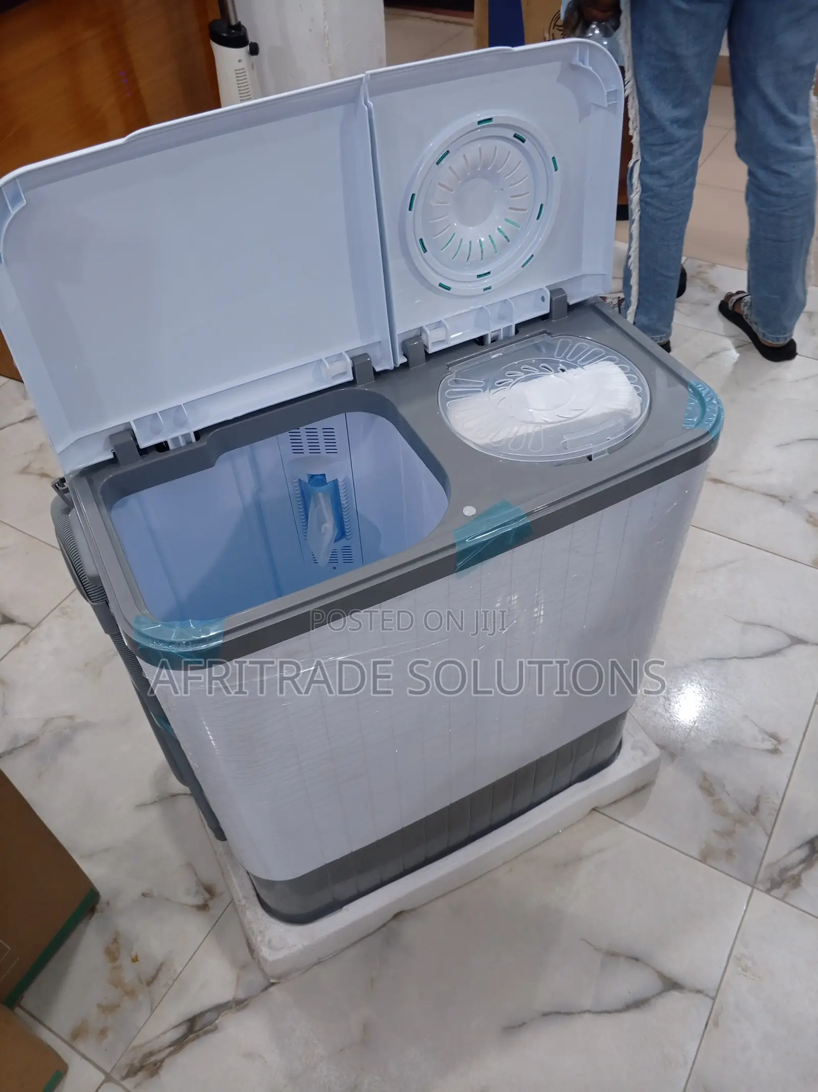 Hisense 5kg Twin Tub Semi-Auto Washing Machine-New Model