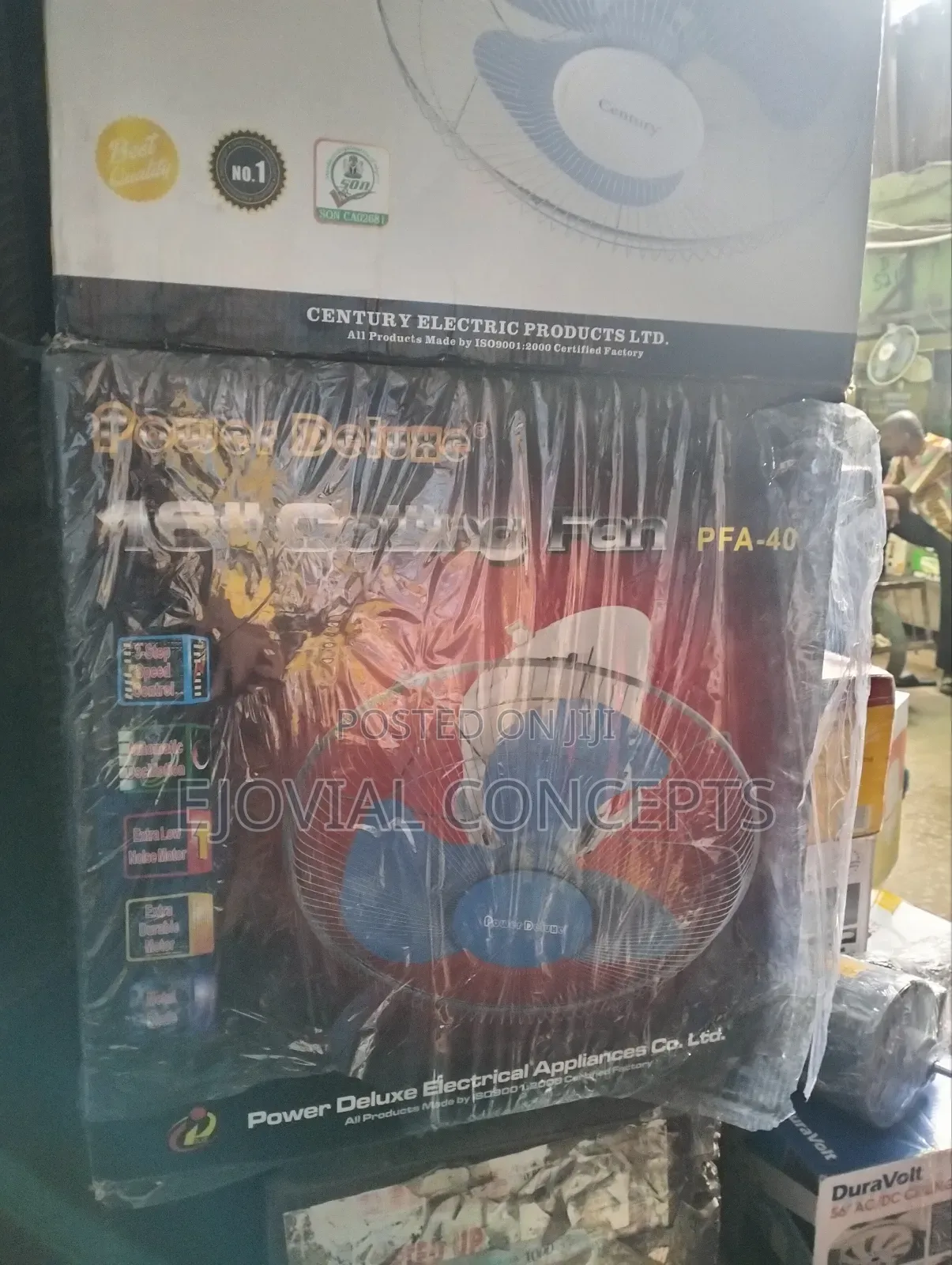 Power Deluxe 16" Wall Fan