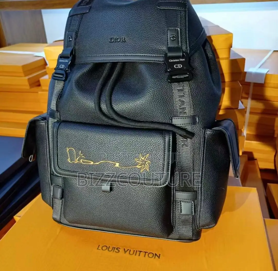 Original Dior Black Leather Bag Is Available in Store Now