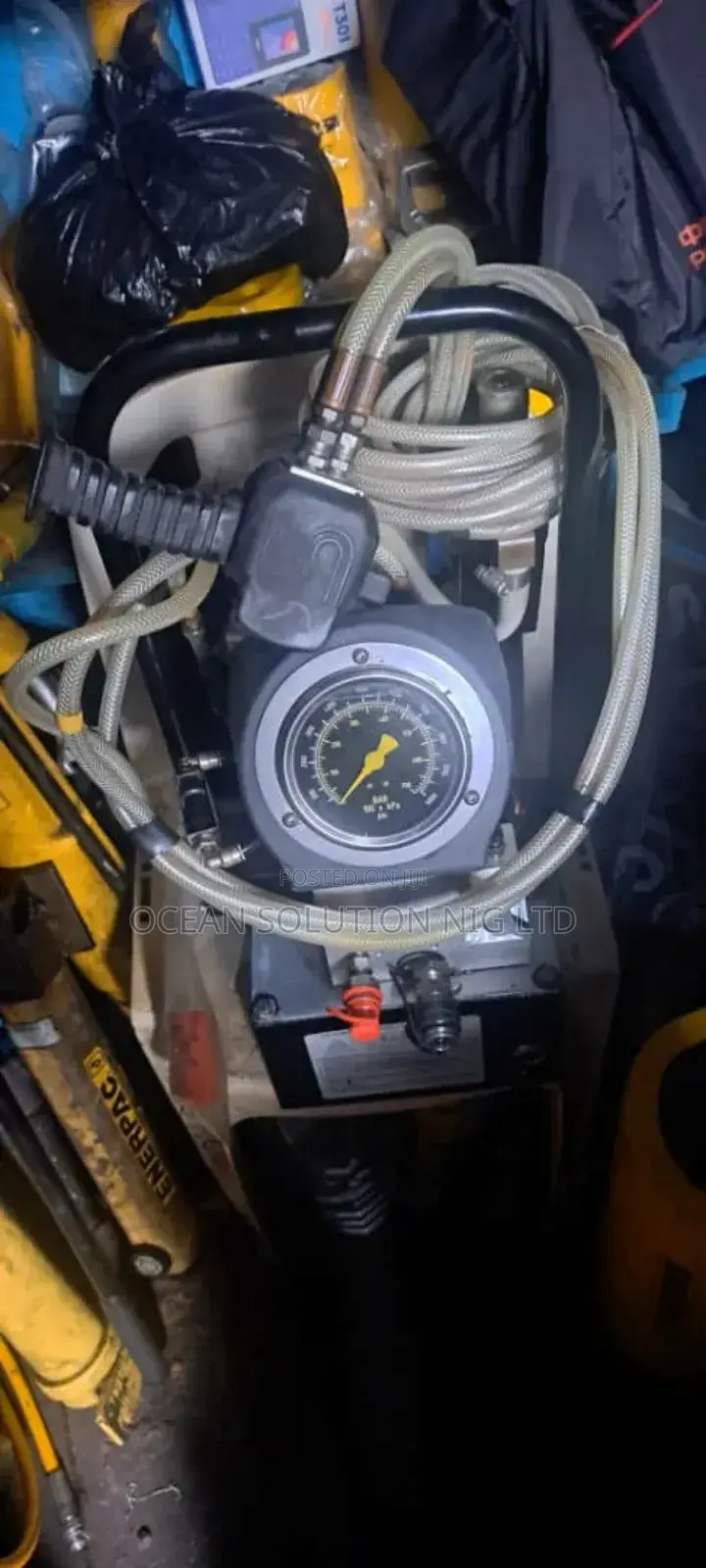 Torgue Wrench/ Pneumatic Torgue Wrench