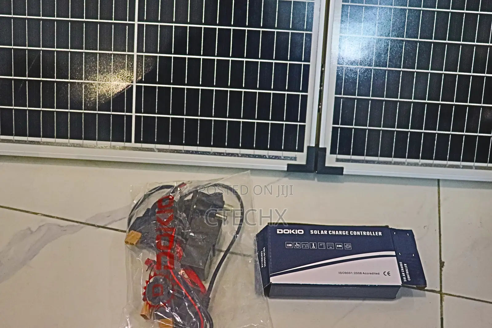 100W Foldable Solar Panel Kit 12V With 10A Charge Controler