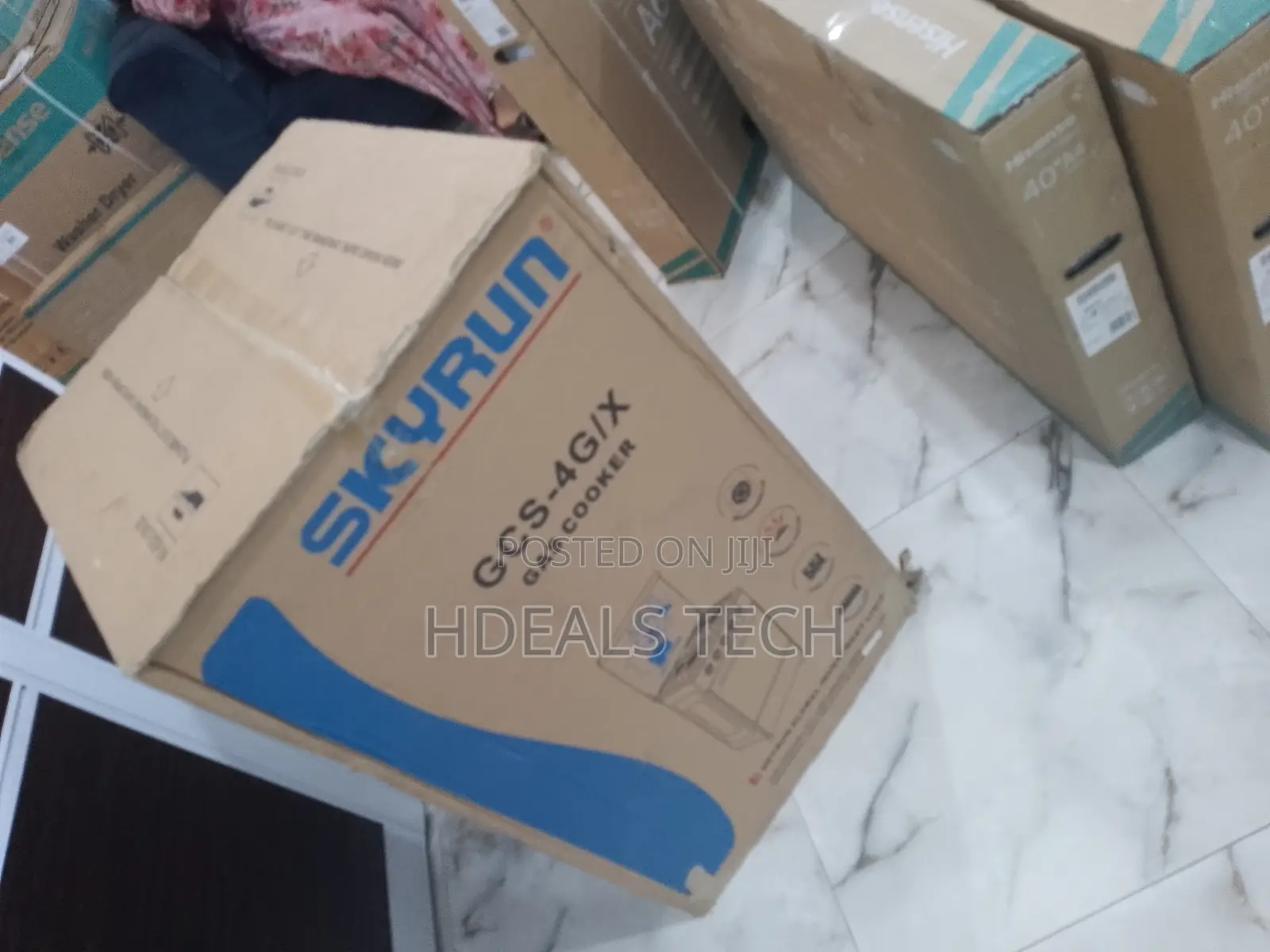 Branded Skyrun 4 Burner Gas Cooker