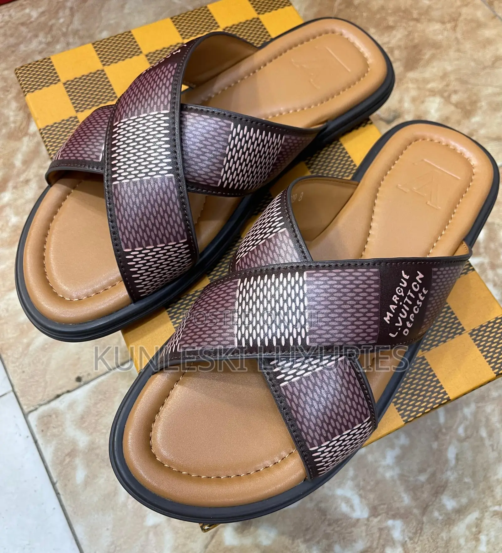 Original Louis Vuitton Luxury Leather Slippers