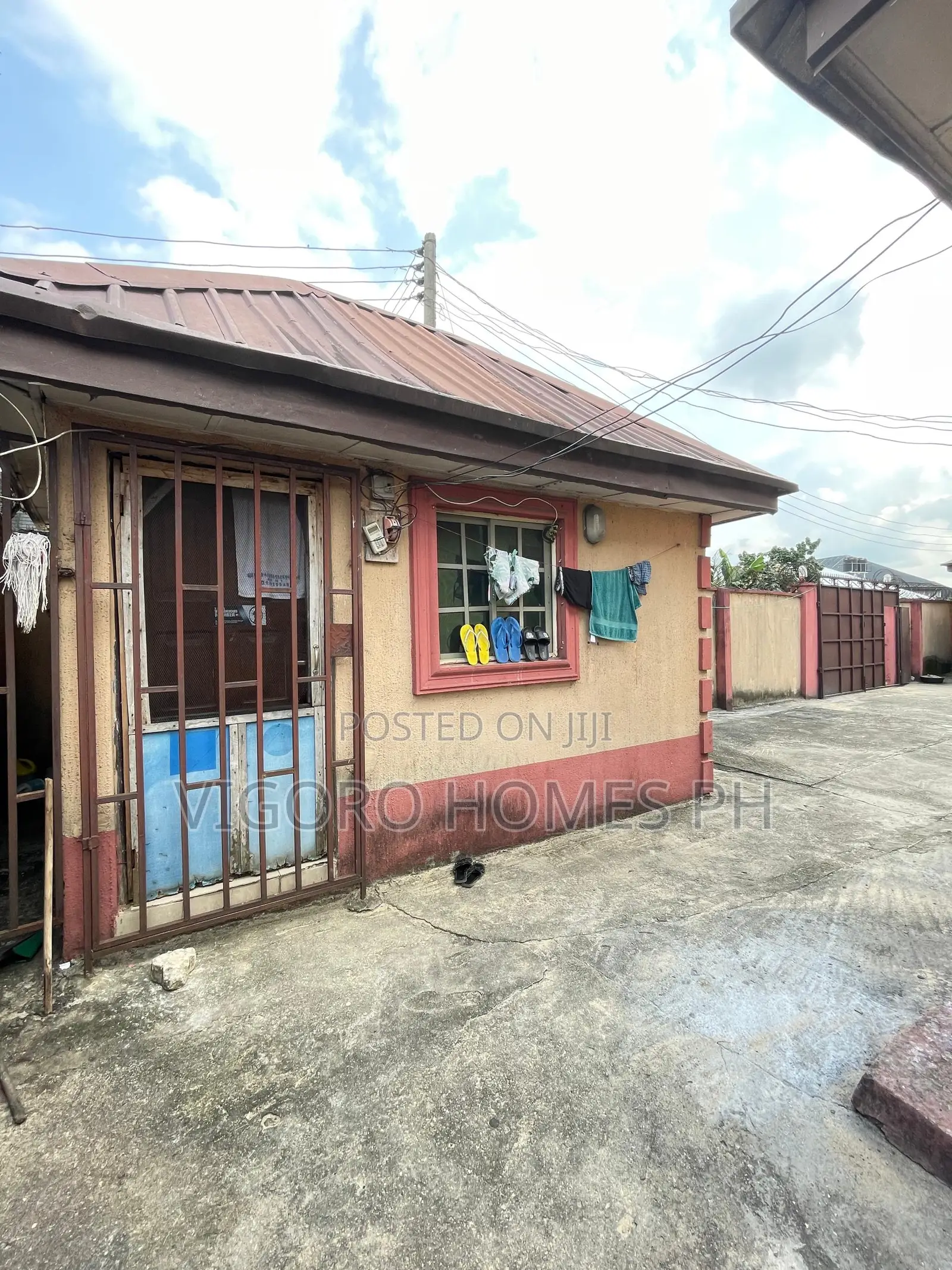3bdrm Block of Flats in Port-Harcourt for sale