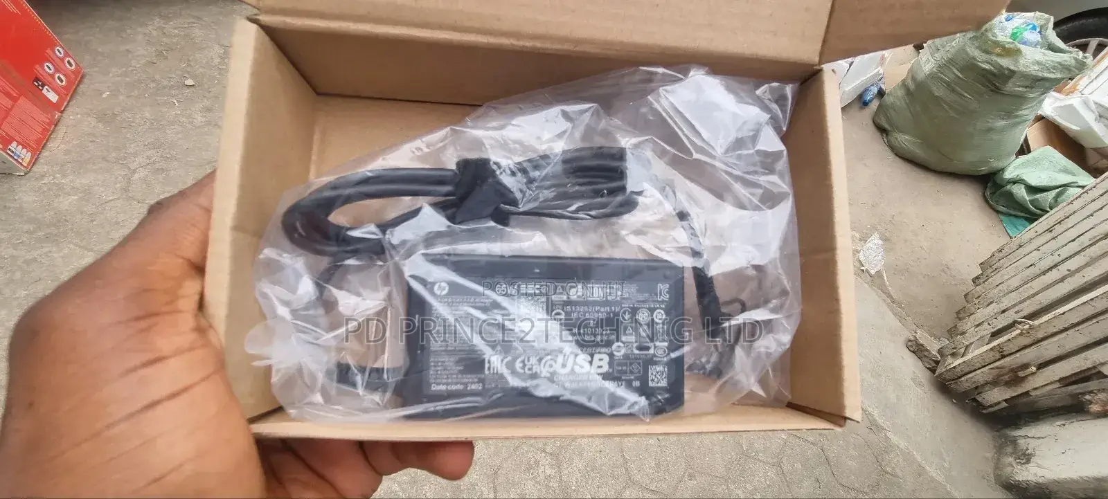HP USB-C (Typc C) Charger / Travel Power Adapter 65W