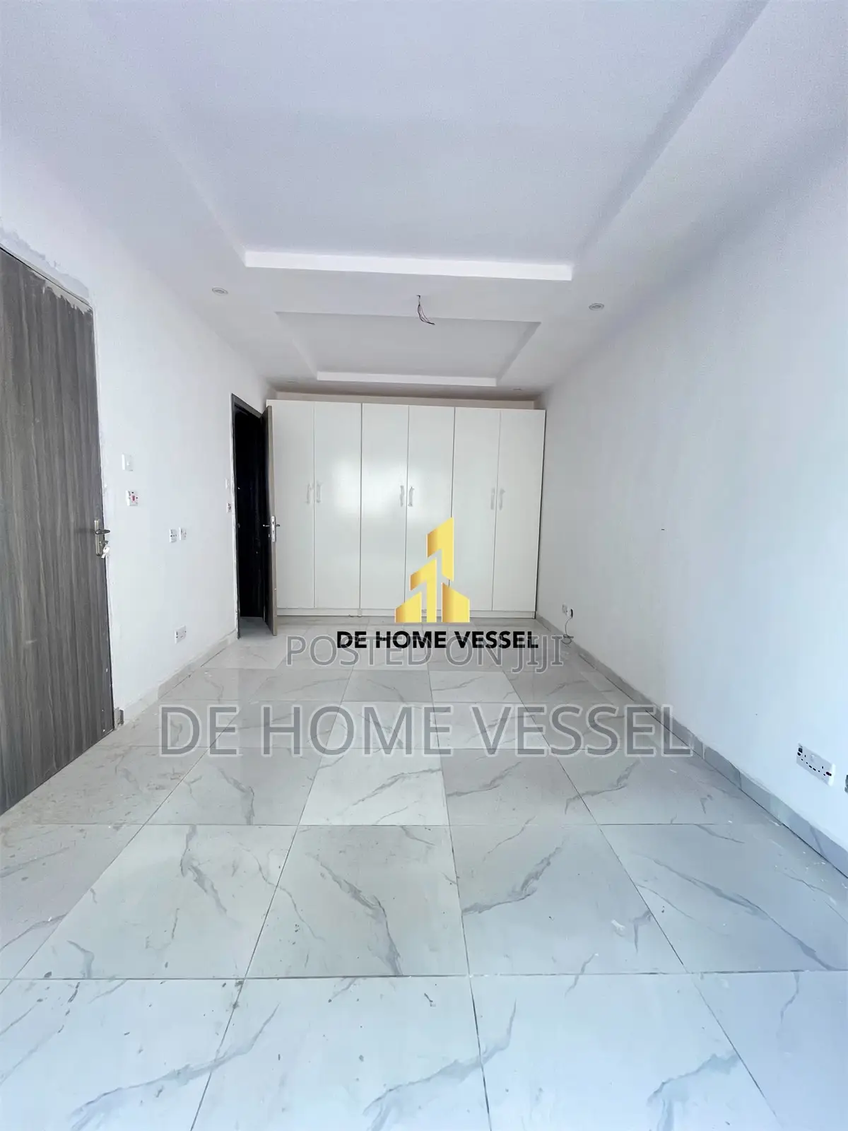 2bdrm Apartment in Lekki for sale