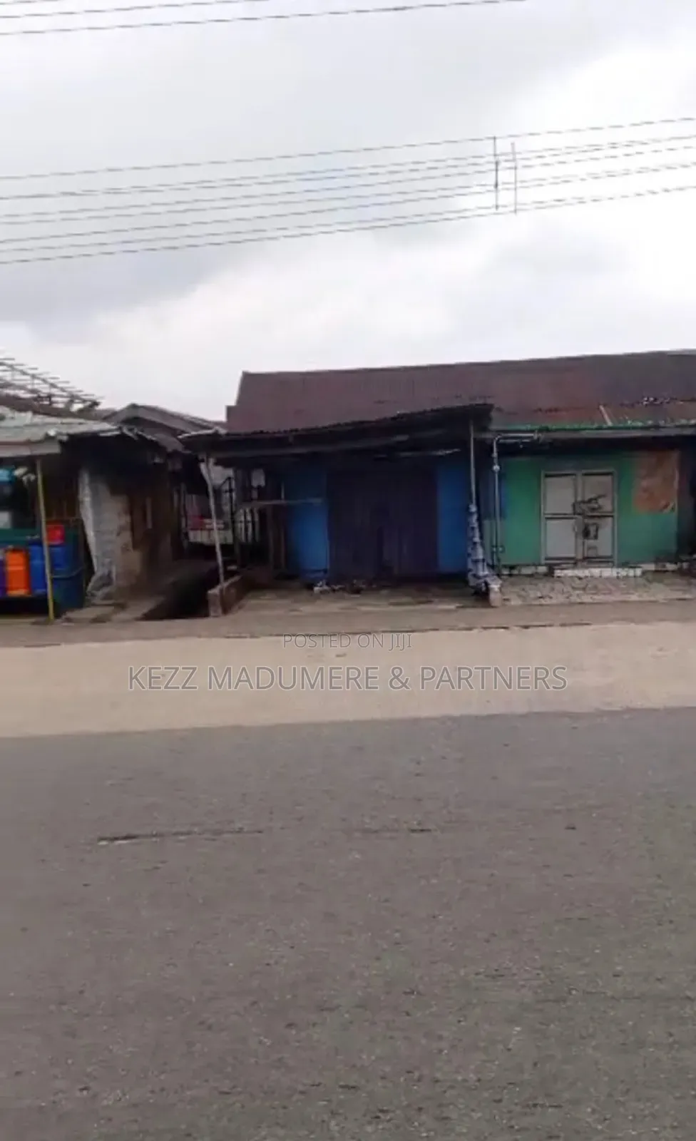 For Sale : 1 Plot on the Major Ikwere Rd by Rumuodomaya