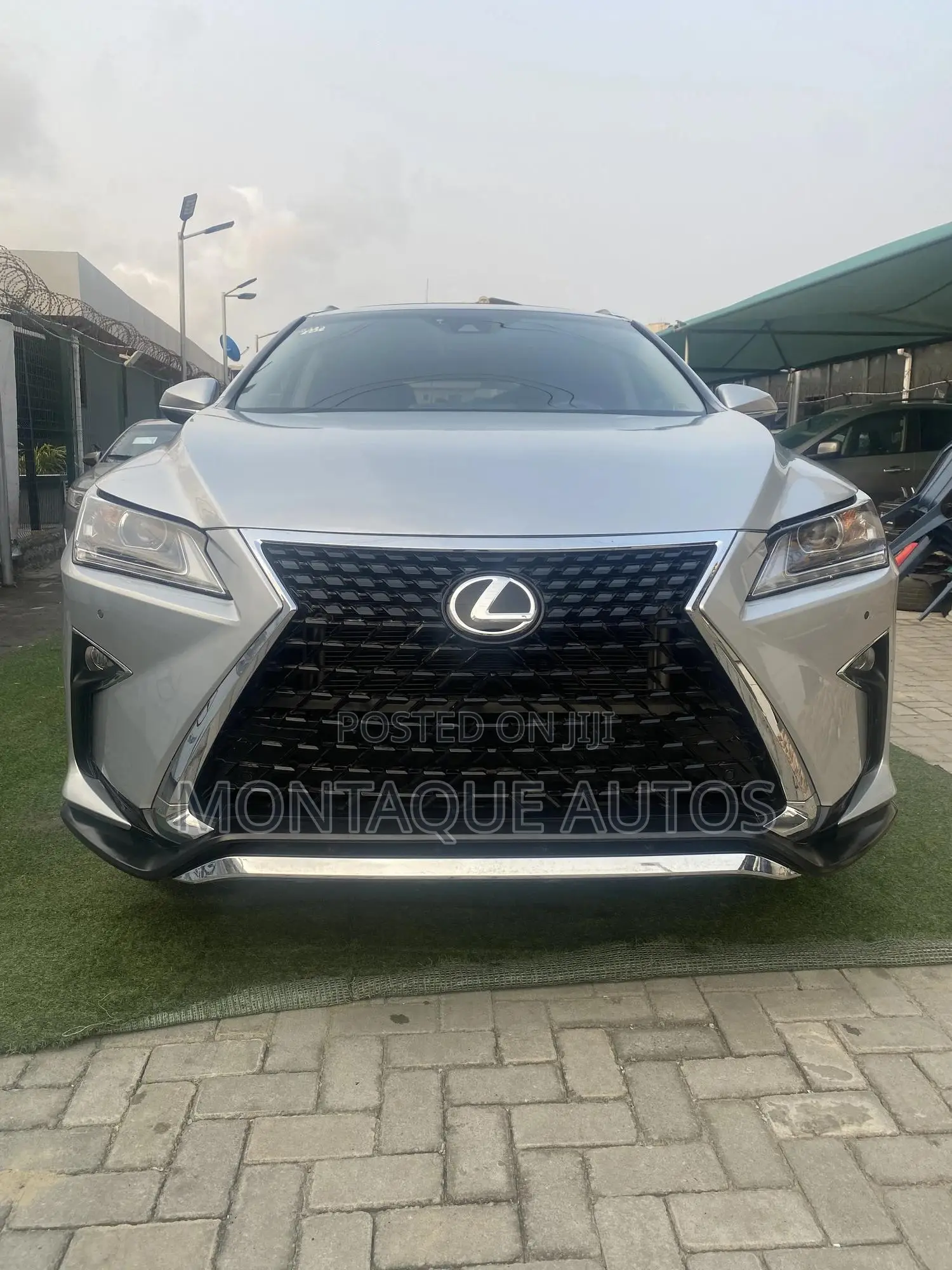 Lexus RX 350 FWD 2017 Silver