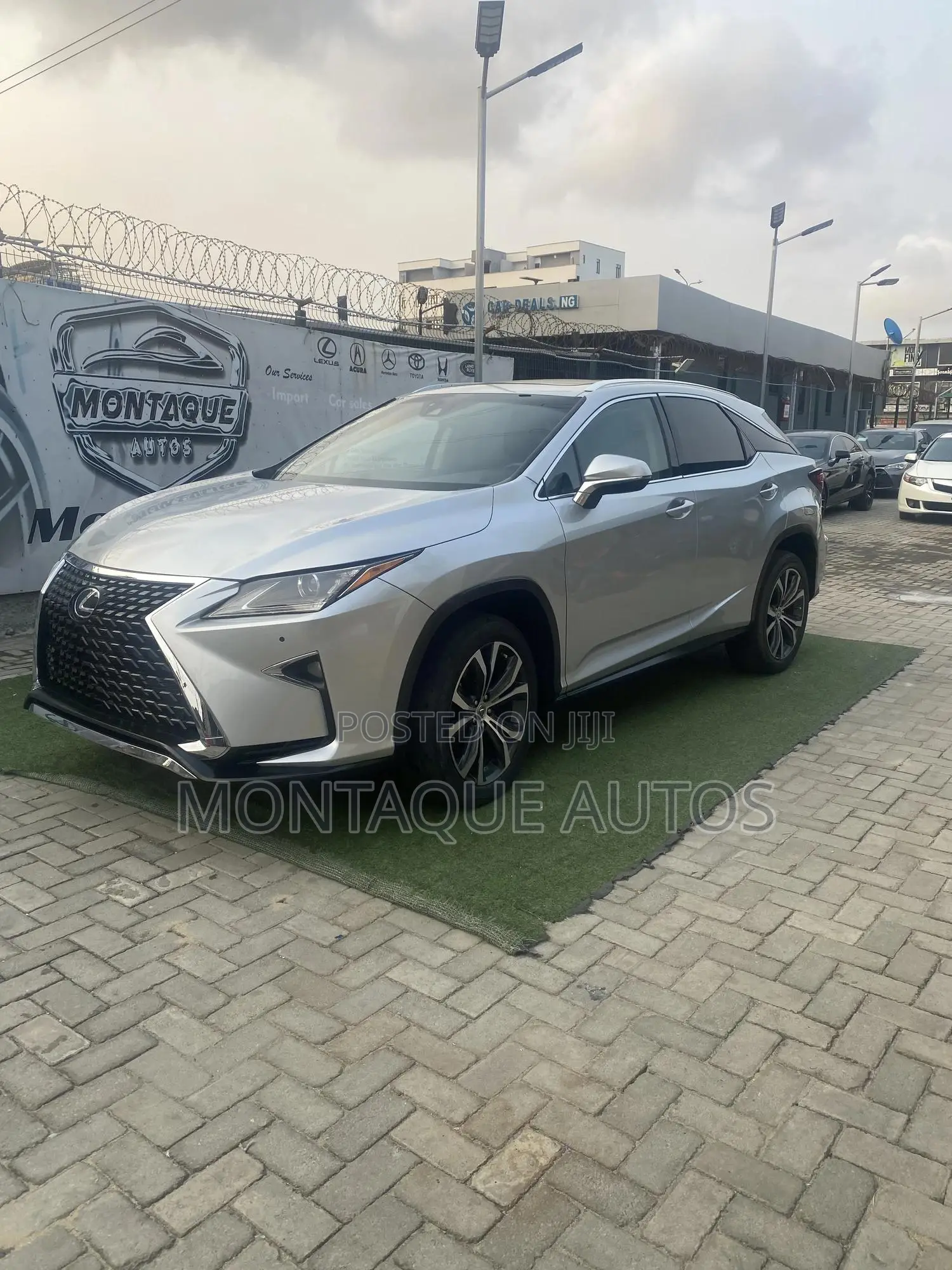Lexus RX 350 FWD 2017 Silver