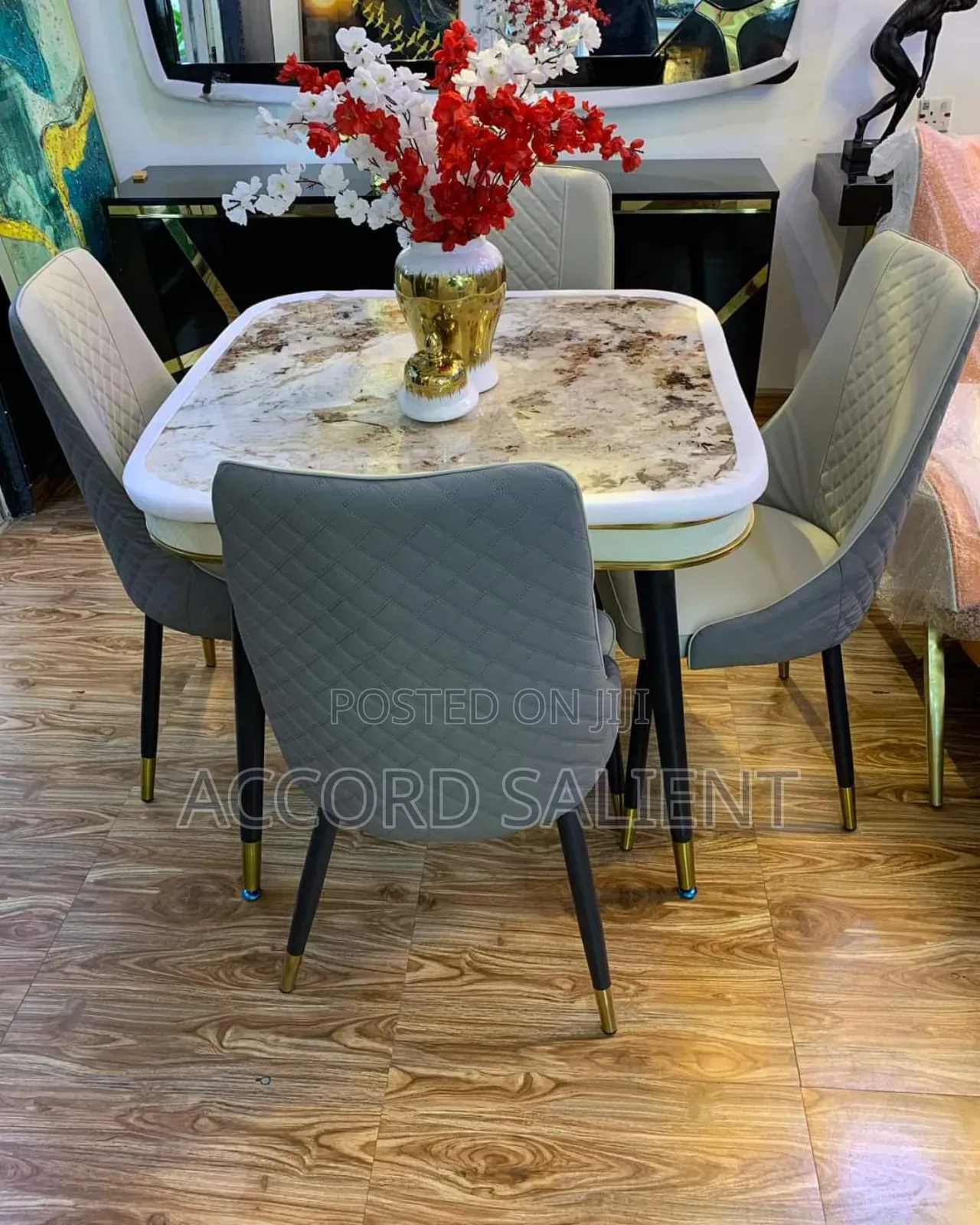 Foreign 4 Seater Marble Dining Set